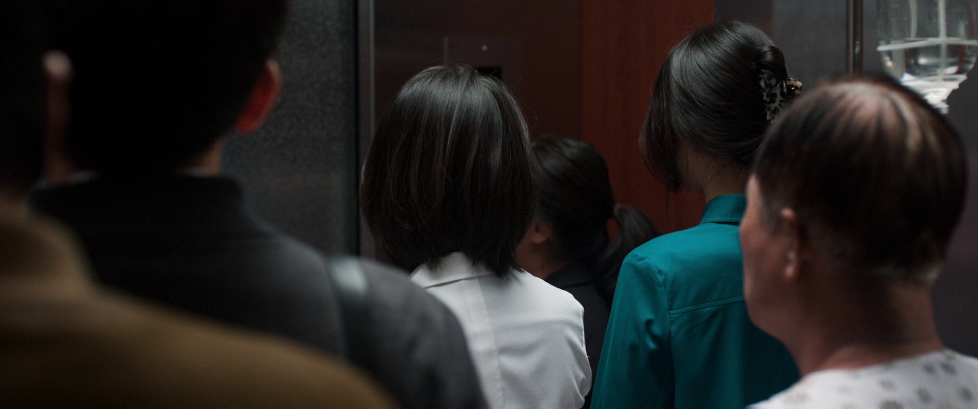 哭泣的男人 [简繁英字幕].No.Tears.for.the.Dead.2014.1080p.BluRay.x264.DTS-QuickIO 10.63GB-2.png