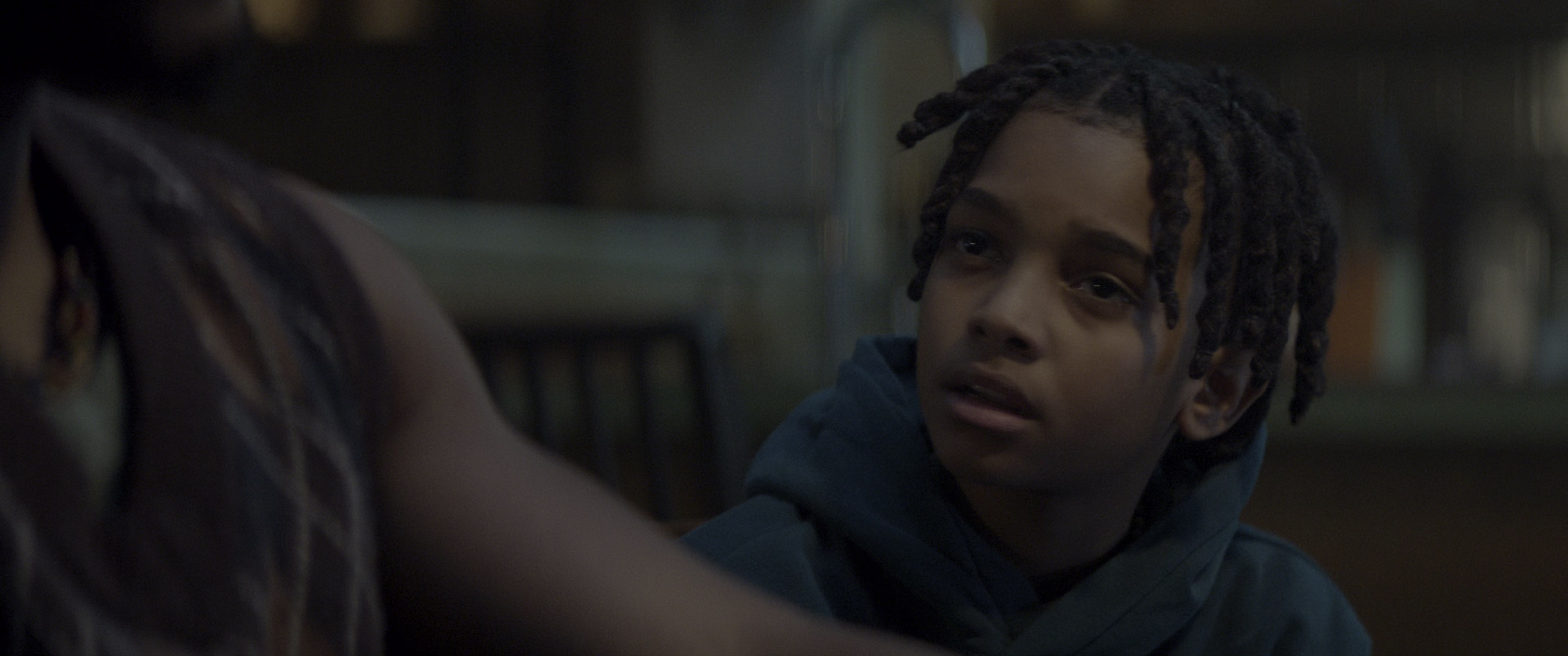 猎杀游戏 [HDR/杜比视界双版本][简繁英字幕].The.Running.Man.2025.2160p.iT.WEB-DL.DV.HDR.H265.DDP.5.1.Atmos-QuickIO 23.87GB-4.png