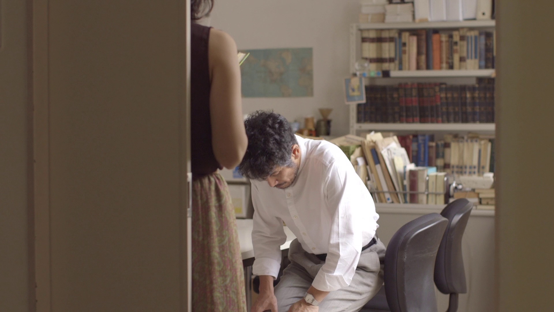 偶然与想象 [简繁英字幕].Wheel.of.Fortune.and.Fantasy.2021.1080p.BluRay.x264.DTS-QuickIO 13.77GB-4.png