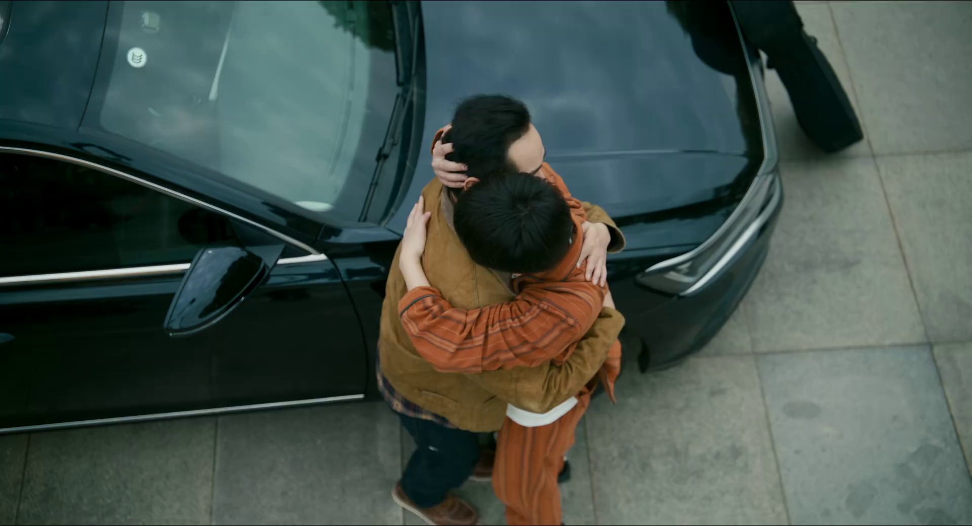 一起过家家 [60帧率版本][高码版][国语配音/中文字幕].Family.Swap.2025.2160p.WEB-DL.H265.HQ.60fps.DTS5.1-PandaQT 16.42GB-6.png