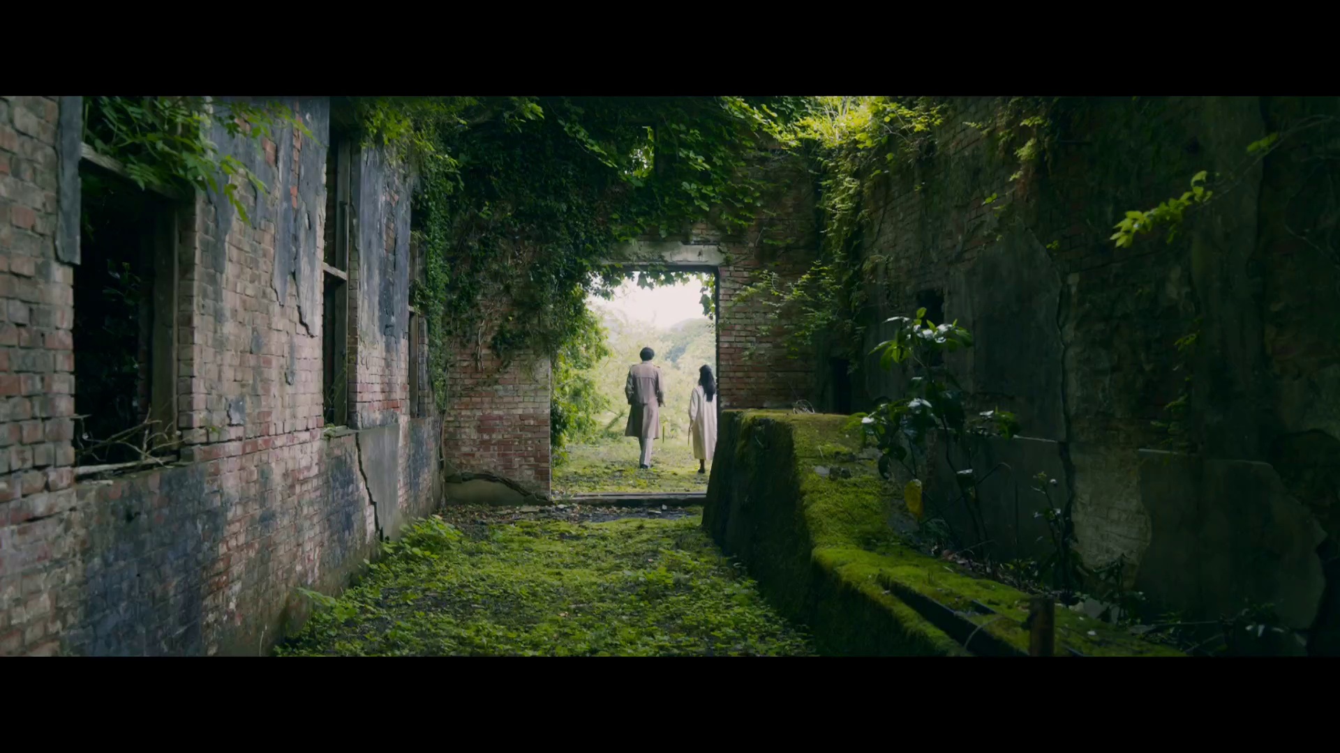 在那里的鬼 [无字片源].2.Women.2022.1080p.WEB-DL.x264.AAC-QuickIO 3.65GB-5.png