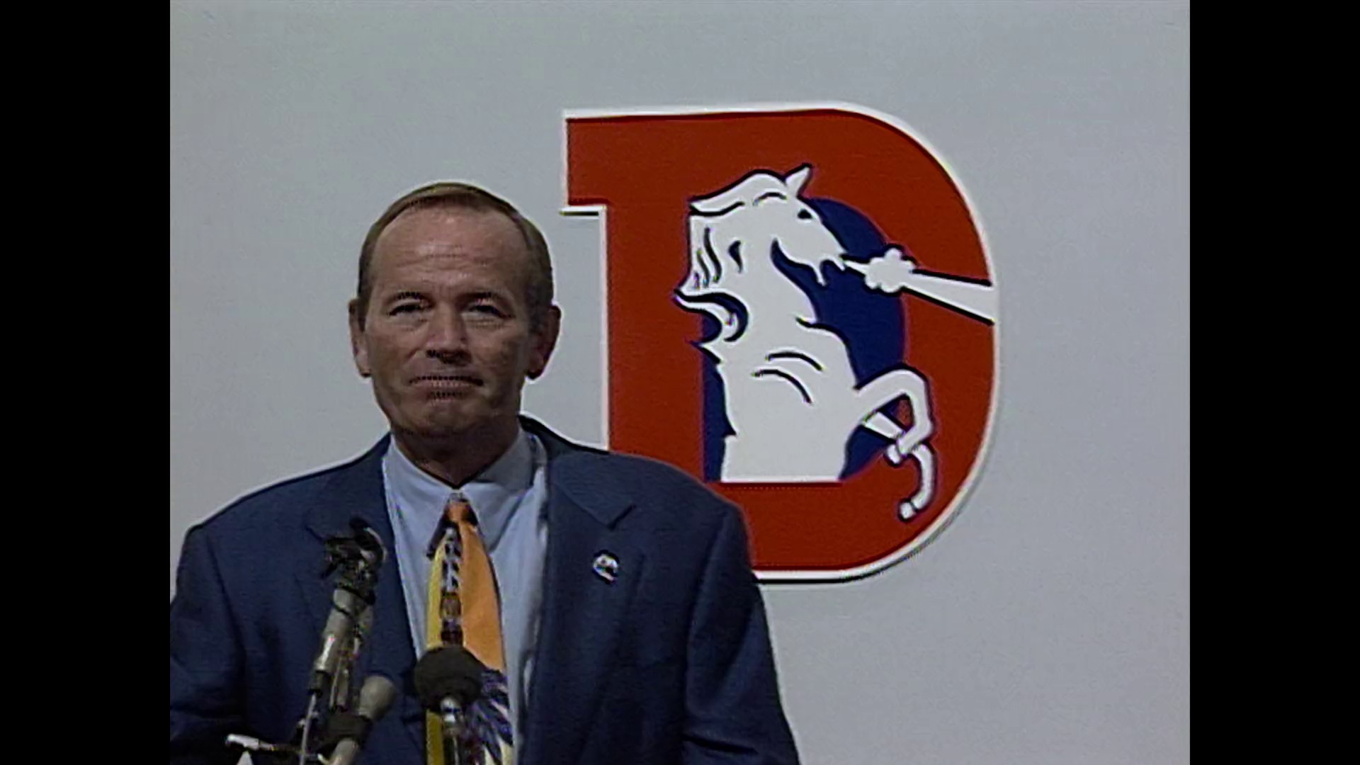 约翰·埃尔韦：四分卫逆袭传奇 [简繁英字幕].Elway.2025.1080p.NF.WEB-DL.DDP5.1.Atmos.H264-PandaQT 4.52GB-5.png