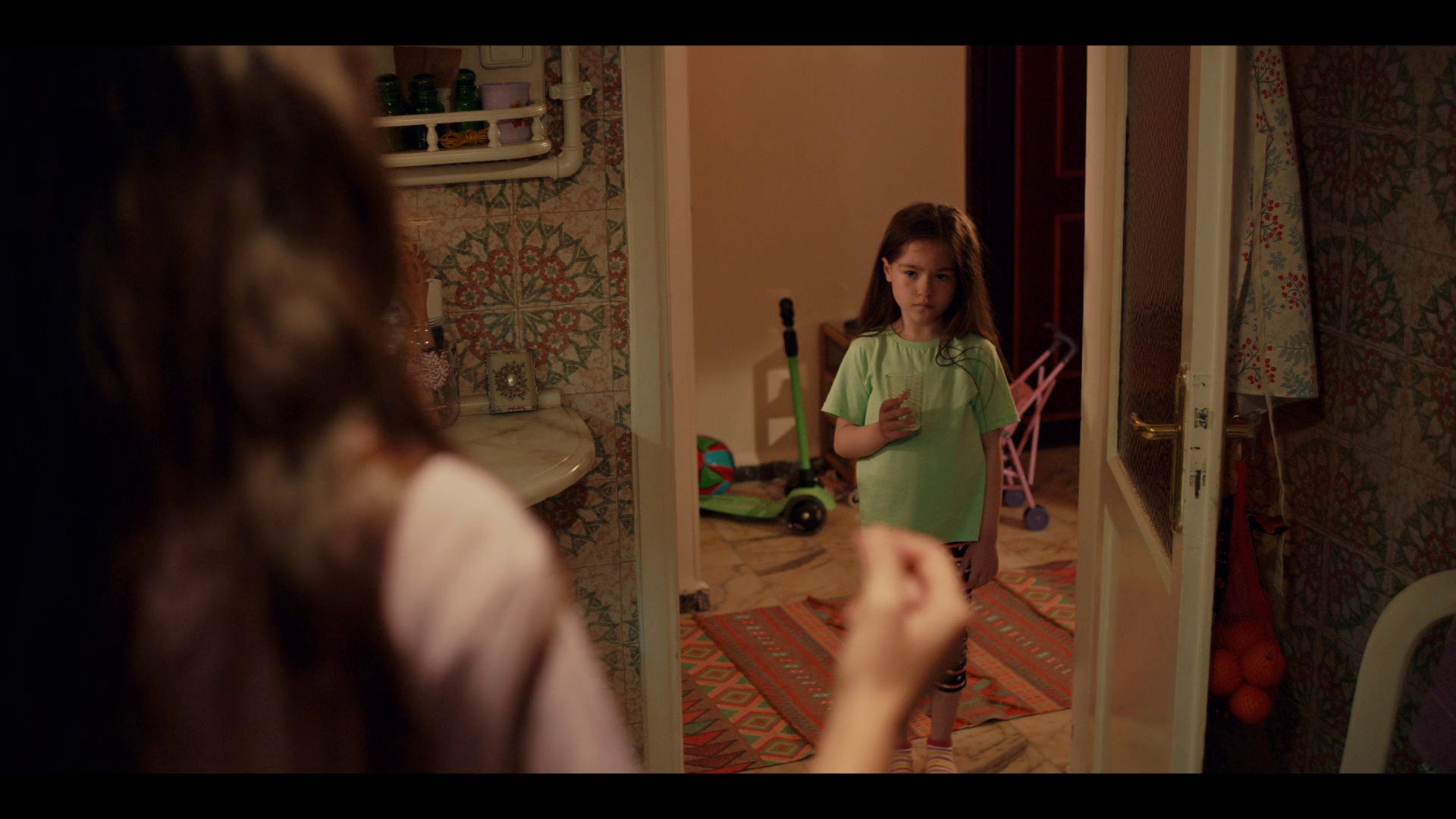 洗发魔法二合一 [简繁英字幕].Oh.Belinda.2023.1080p.NF.WEB-DL.x264.DDP5.1-QuickIO 3.81GB-5.png