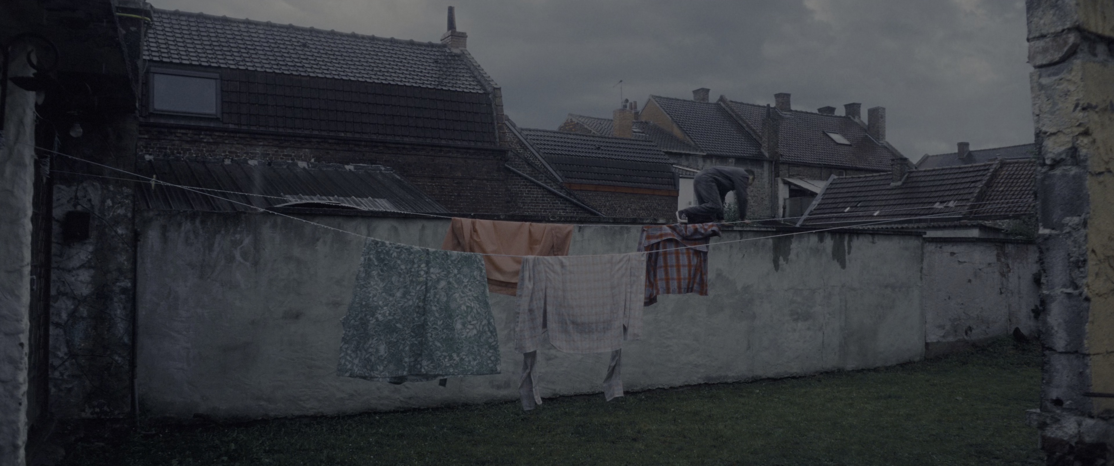 狂爱 [HDR/杜比视界双版本][简繁英字幕].L.amour.ouf.2024.Bluray.2160p.TrueHD7.1.DoVi.HDR.x265.10bit-DreamHD 37.65GB-4.png