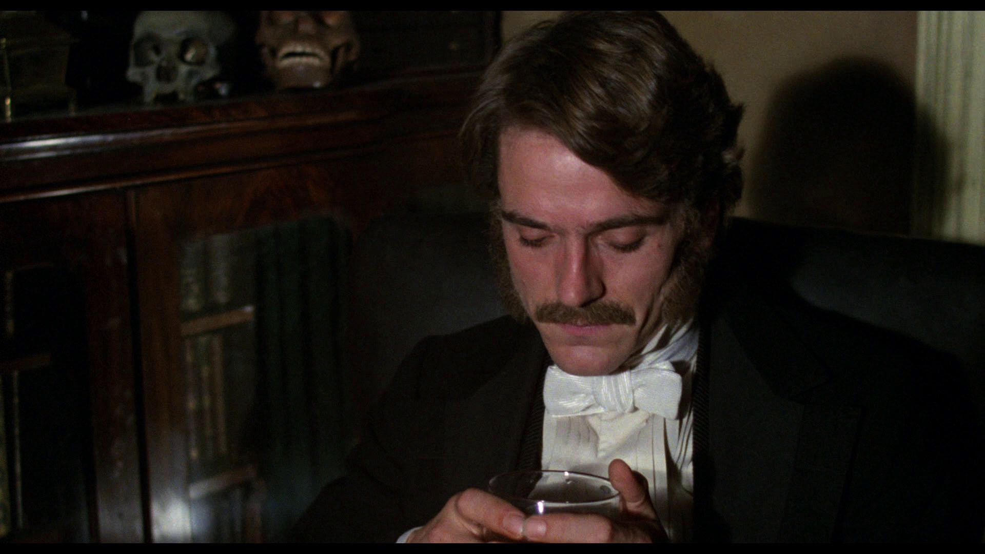 法国中尉的女人 [中文字幕].The.French.Lieutenants.Woman.1981.BluRay.1080p.LPCM.1.0.x264-DreamHD 12.67GB-4.png