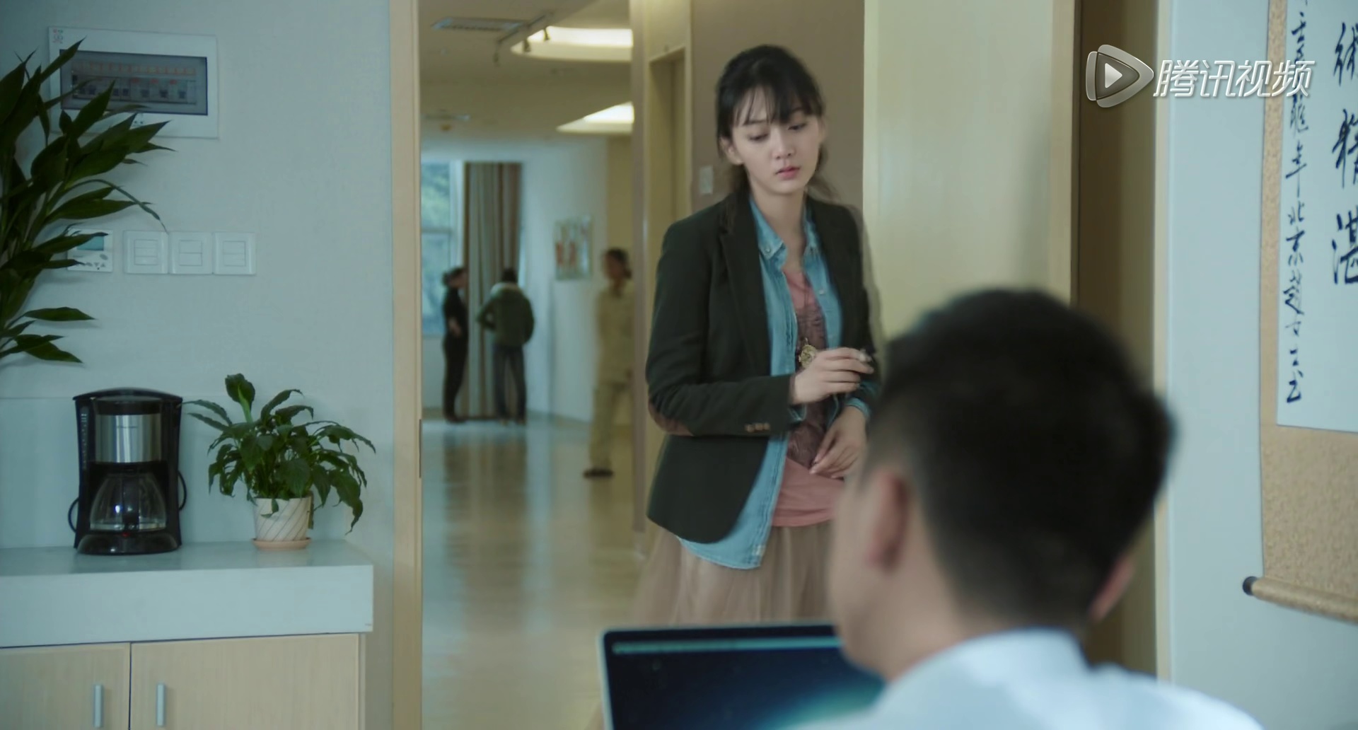 金太狼的幸福生活 [无字片源].Jin.Tailang's.Happy.Life.2013.1080p.WEB-DL.H265.AAC-QuickIO 1.51GB-2.png