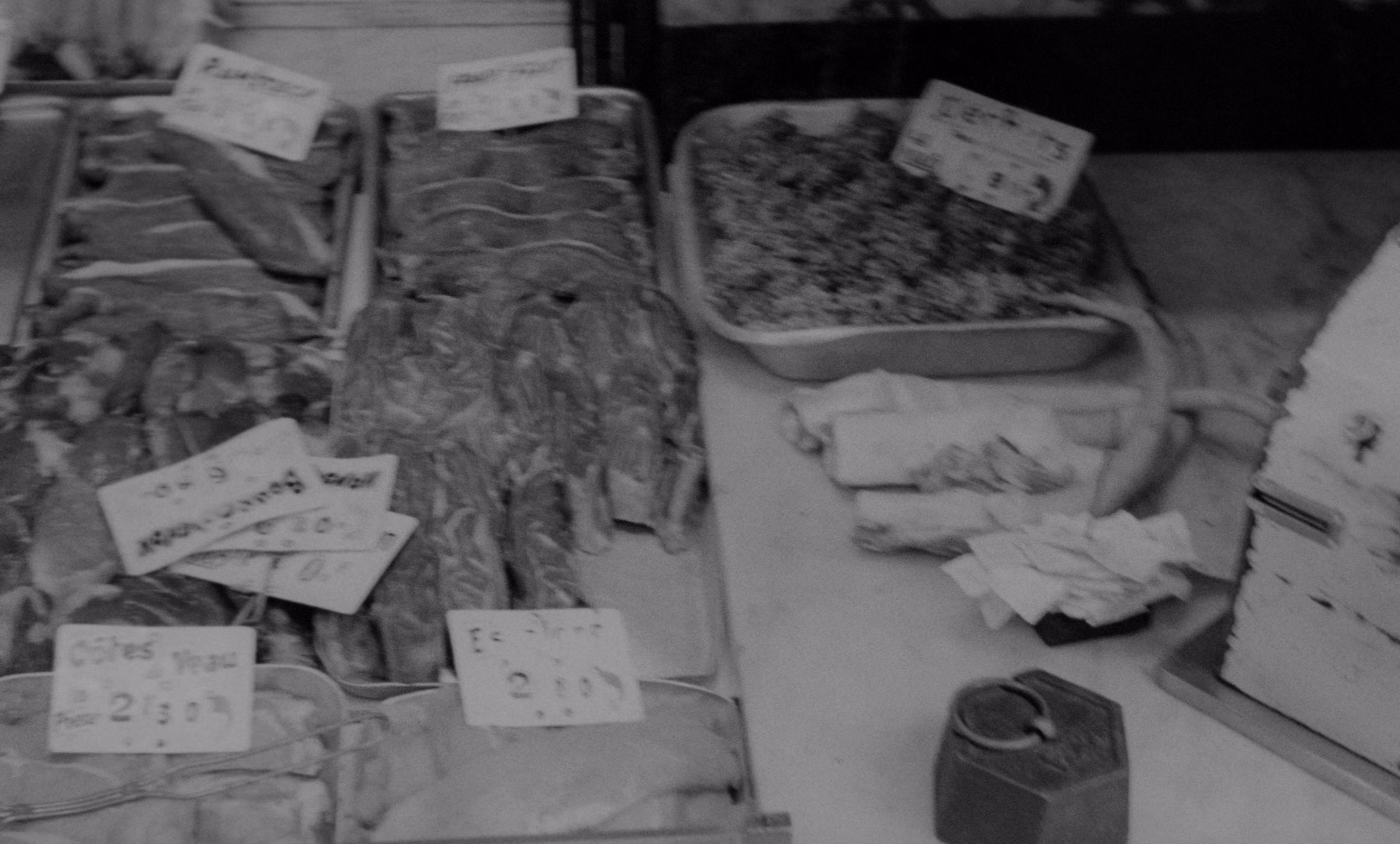 在克里奇的平静日子 [HDR/杜比视界双版本][简繁英字幕].1970.2160p.UHD.BluRay.DV.x265.10bit.DTS-HD.MA2.0-ParkHD 16.00GB-3.png