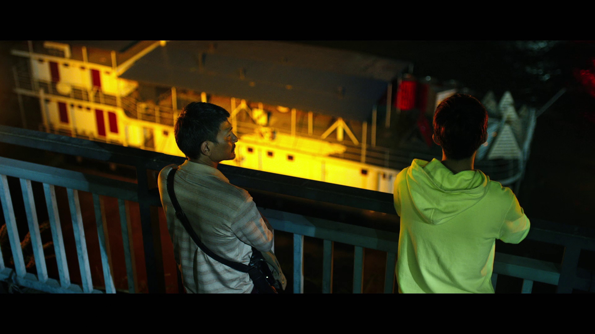 失孤 [国语配音/中文字幕].Lost.and.Love.2015.1080p.NF.WEB-DL.AAC2.0.H264-PandaQT 3.86GB-6.png