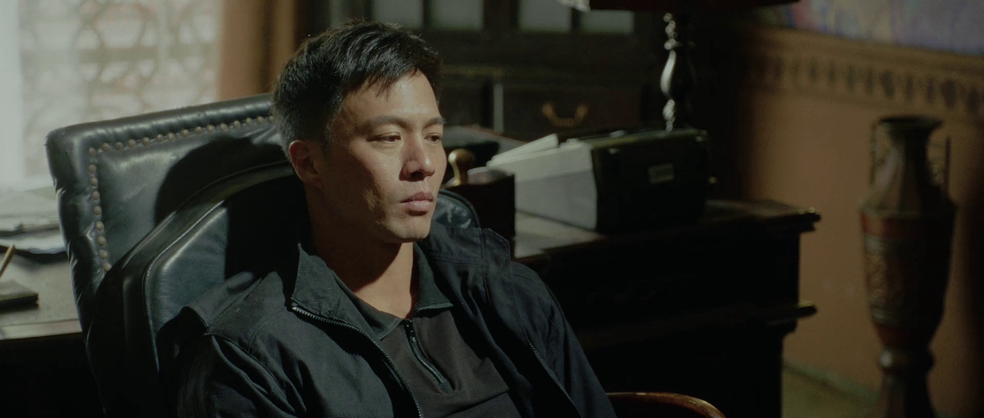 雷霆营救 [无字片源].Thunderbolt.Rescue.2025.1080p.WEB-DL.H264.AAC-QuickIO 0.98GB-4.png