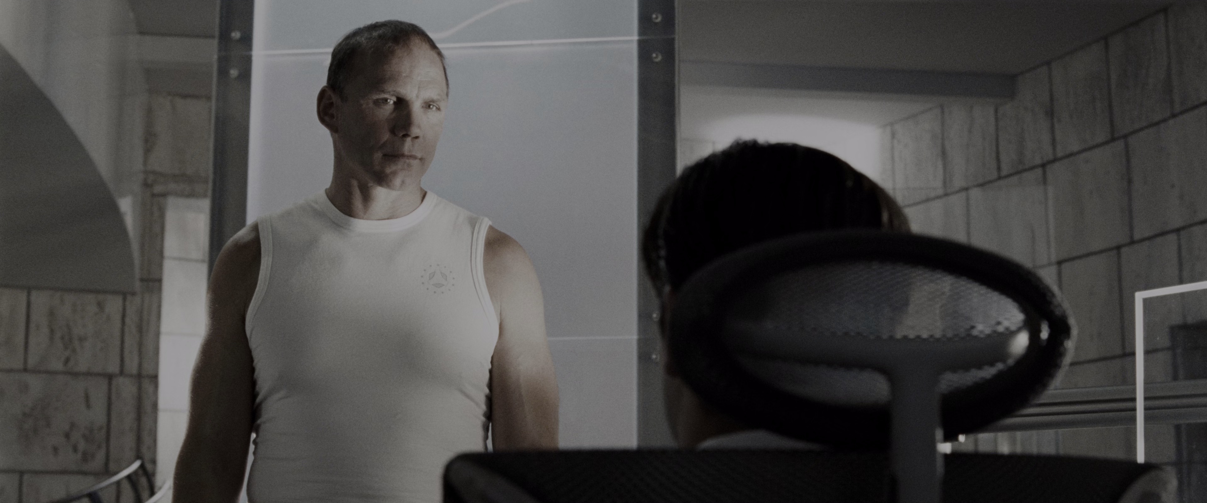 少数派报告 [HDR/杜比视界双版本][国英多音轨/简繁英字幕].2002.2160p.UHD.BluRay.DV.x265.10bit.DTS-HD.MA.5.1-ParkHD 31.41GB-4.png