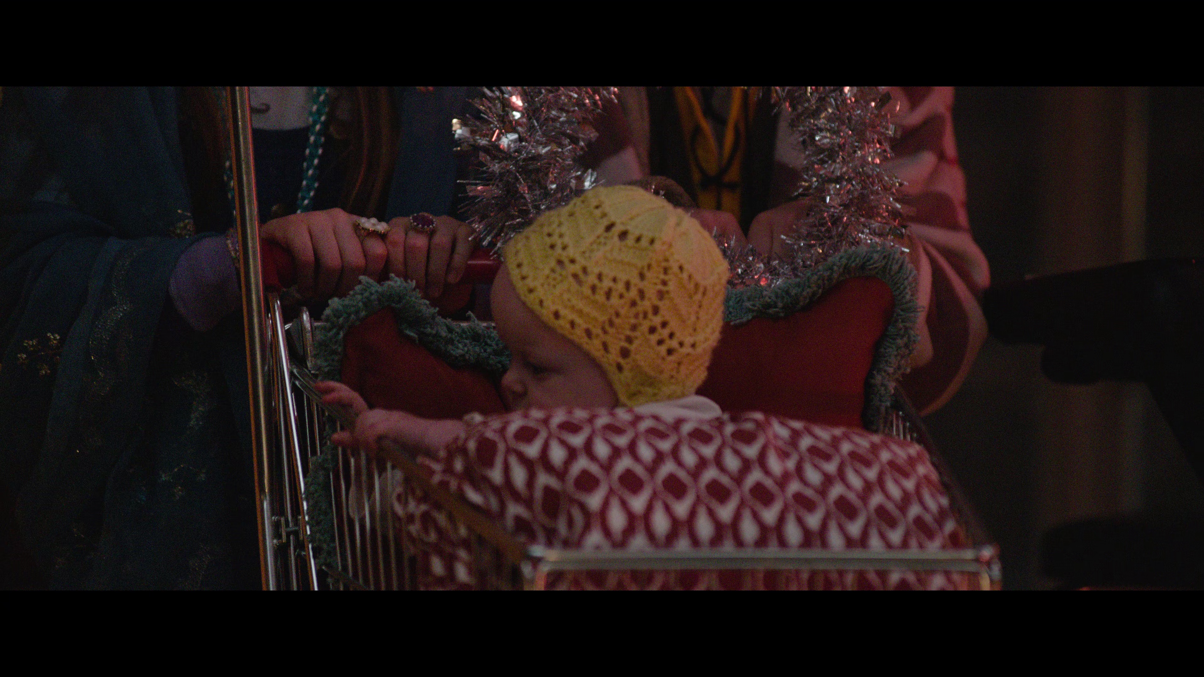 再见琼 [简繁英字幕].Goodbye.June.2025.2160p.NF.WEB-DL.DDP.5.1.Atmos.H.265-DreamHD 14.88GB-7.png