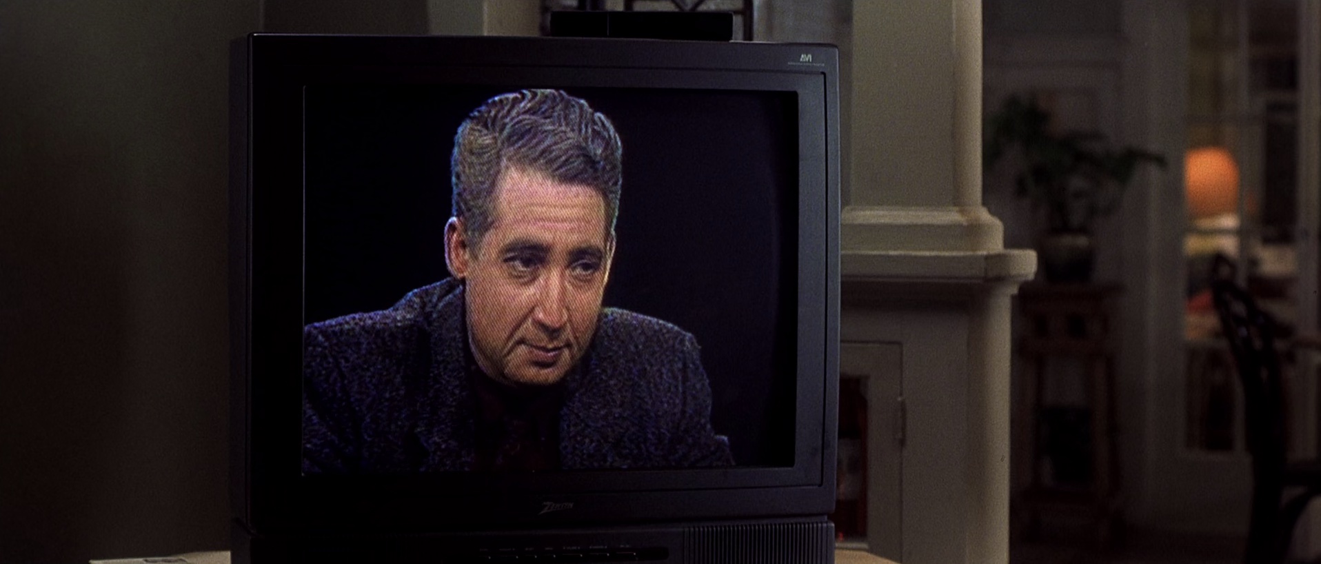 黑洞频率 [简繁英字幕].Frequency.2000.1080p.BluRay.x265.10bit.DTS-QuickIO 6.62GB-2.png