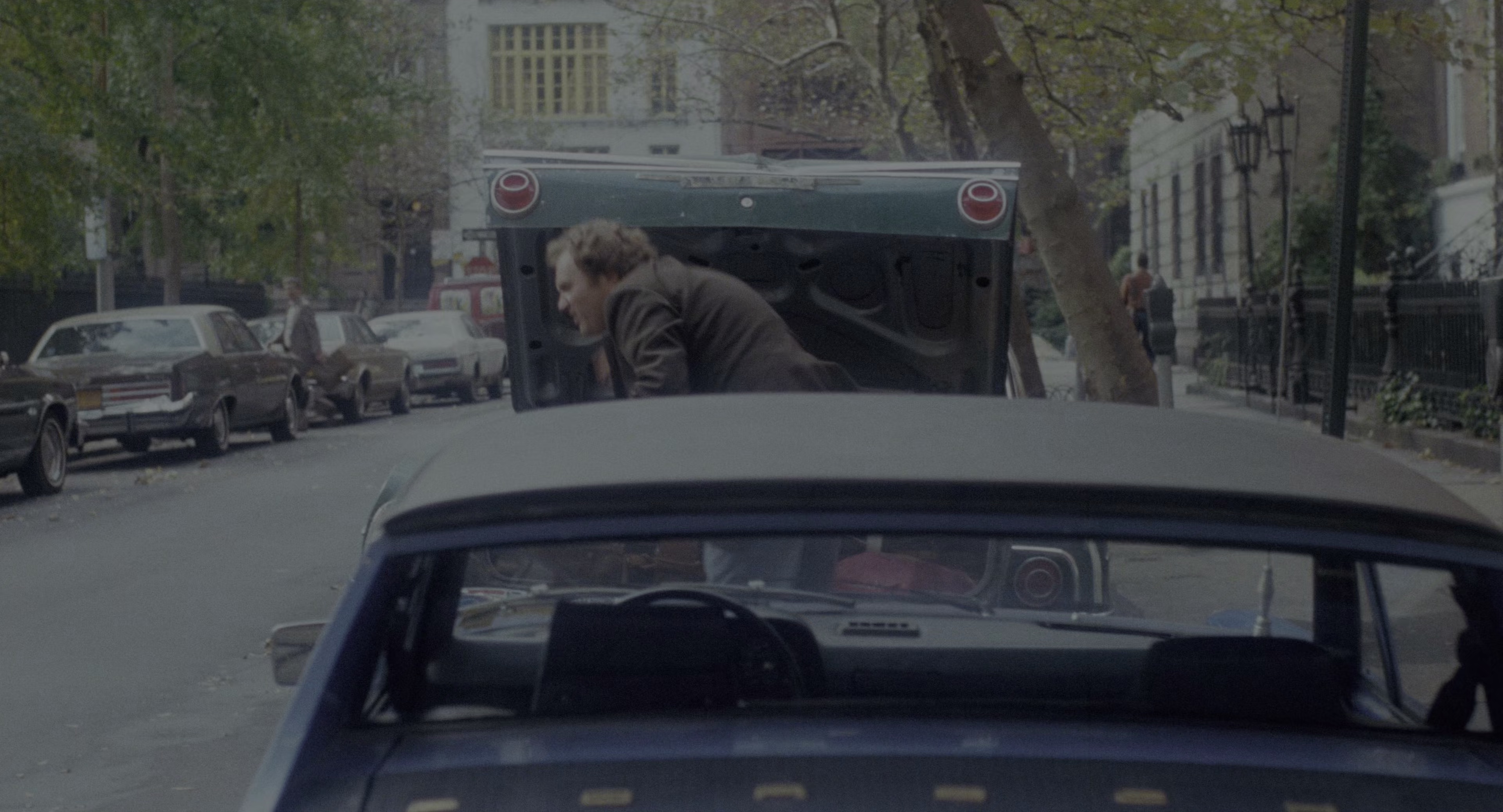 四五口径女郎 [HDR/杜比视界双版本][简繁英字幕].Ms.5.1981.2160p.UHD.BluRay.DV.x265.10bit.LPCM1.0-ParkHD 13.52GB-5.png