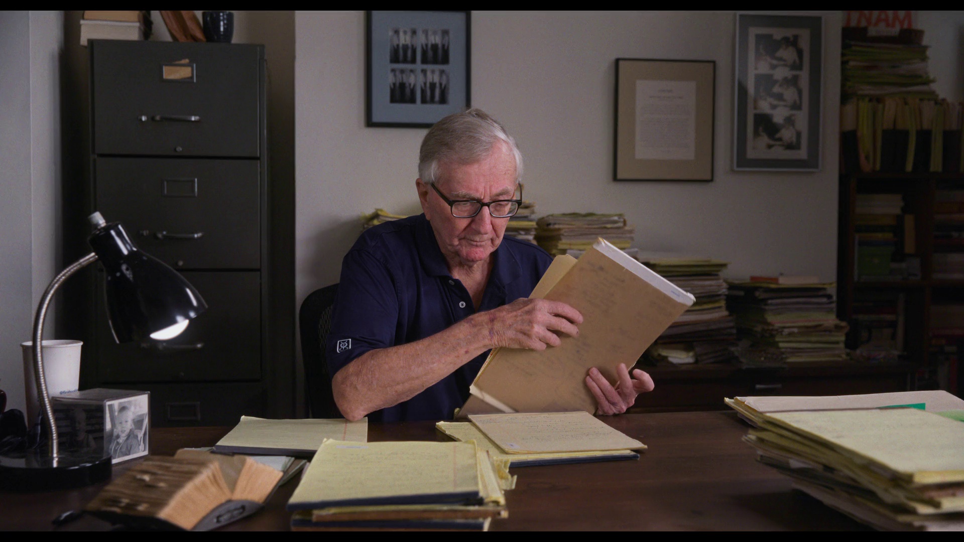 黑幕：调查记者的真相之路 [简繁英字幕].Cover-Up.2025.1080p.NF.WEB-DL.DDP.5.1.H.264-DreamHD 4.53GB-6.png