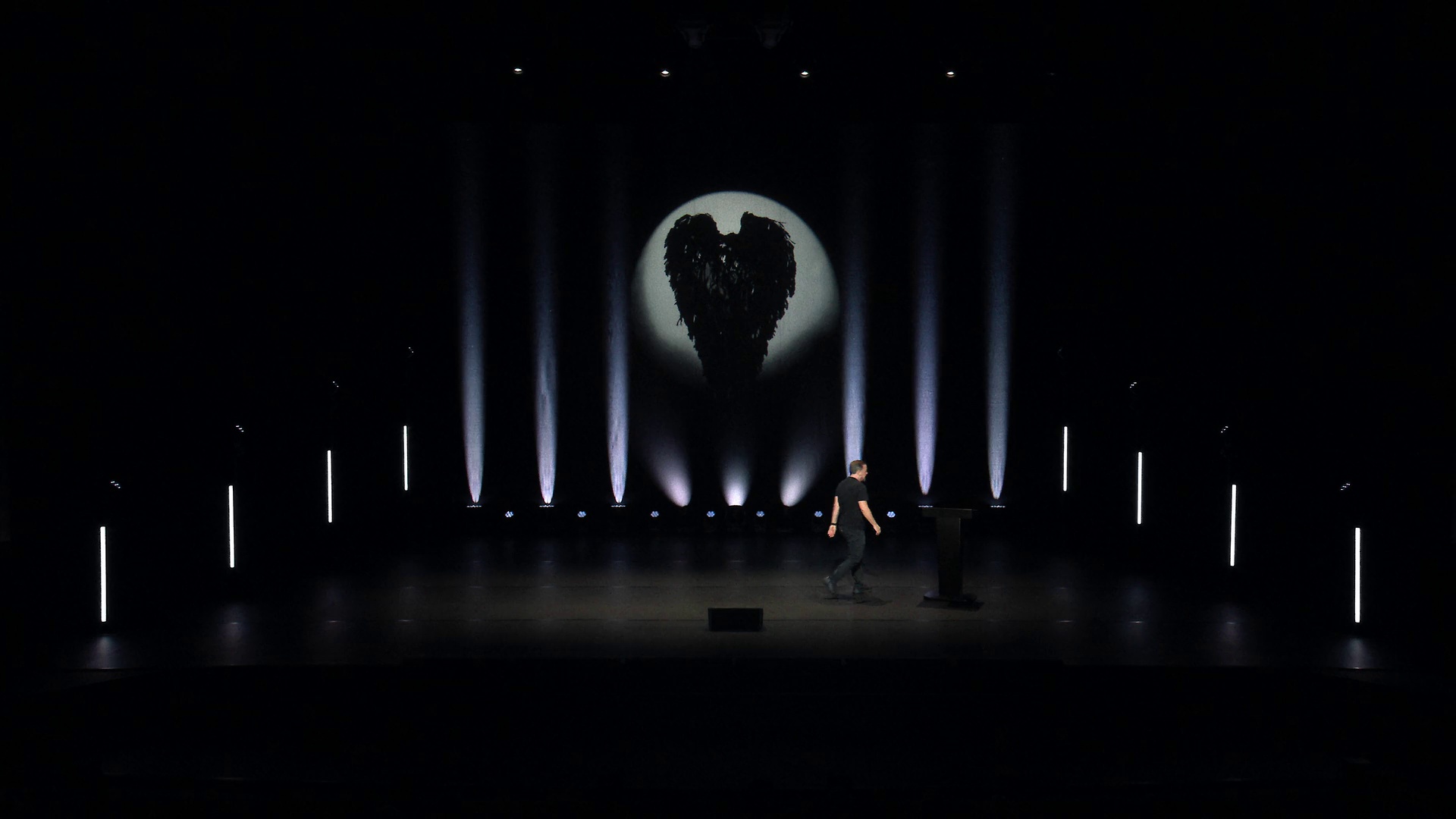 瑞奇·热维斯：人生苦短 [简繁英字幕].Ricky.Gervais.Mortality.2025.1080p.NF.WEB-DL.DDP5.1.Atmos.H264-PandaQT 2.39GB-7.png