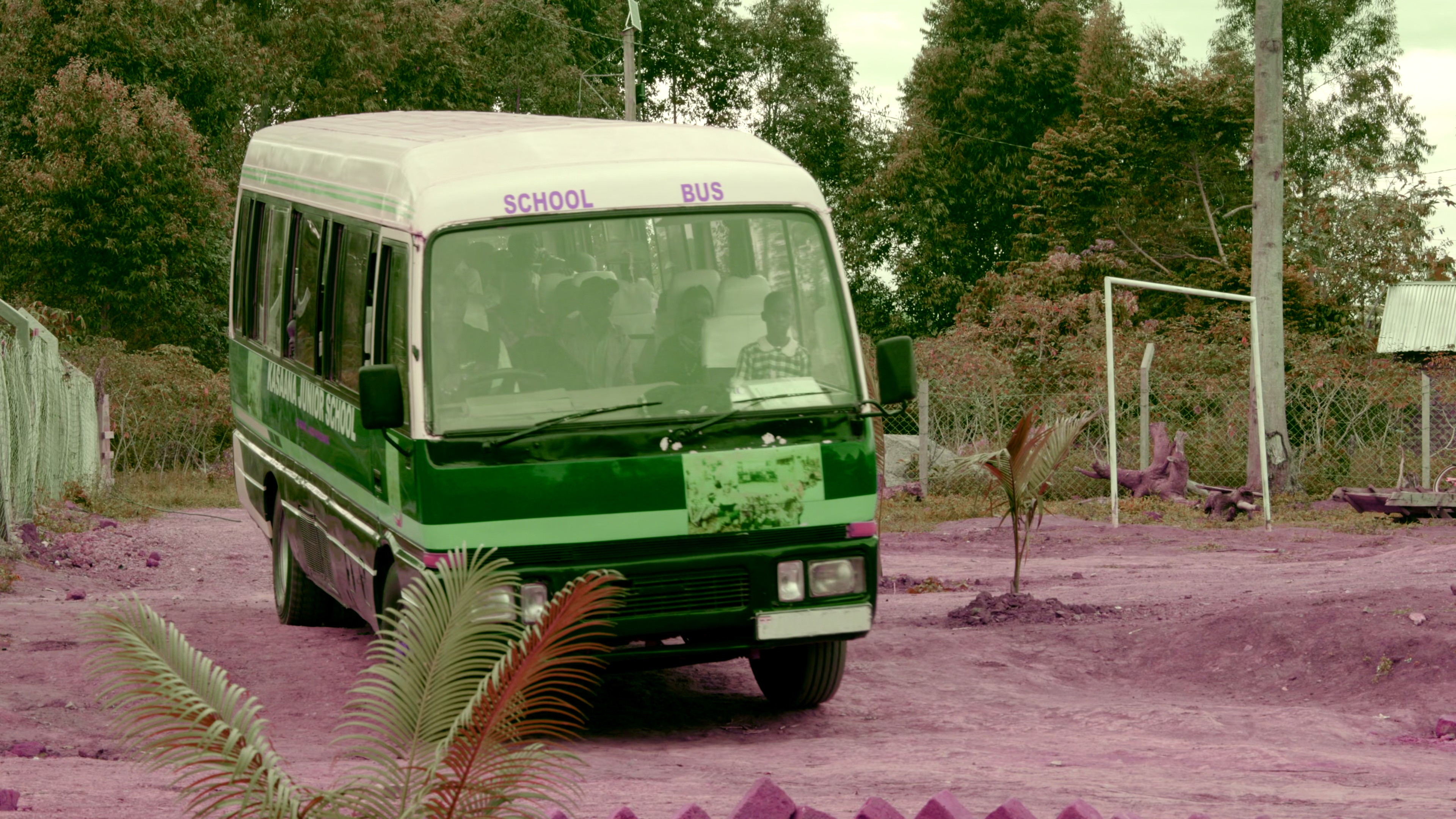 马萨卡的孩子：舞出希望 [简繁英字幕].Masaka.Kids.a.Rhythm.Within.2025.2160p.NF.WEB-DL.DDP5.1.H.265-PandaQT 3.53GB-4.png