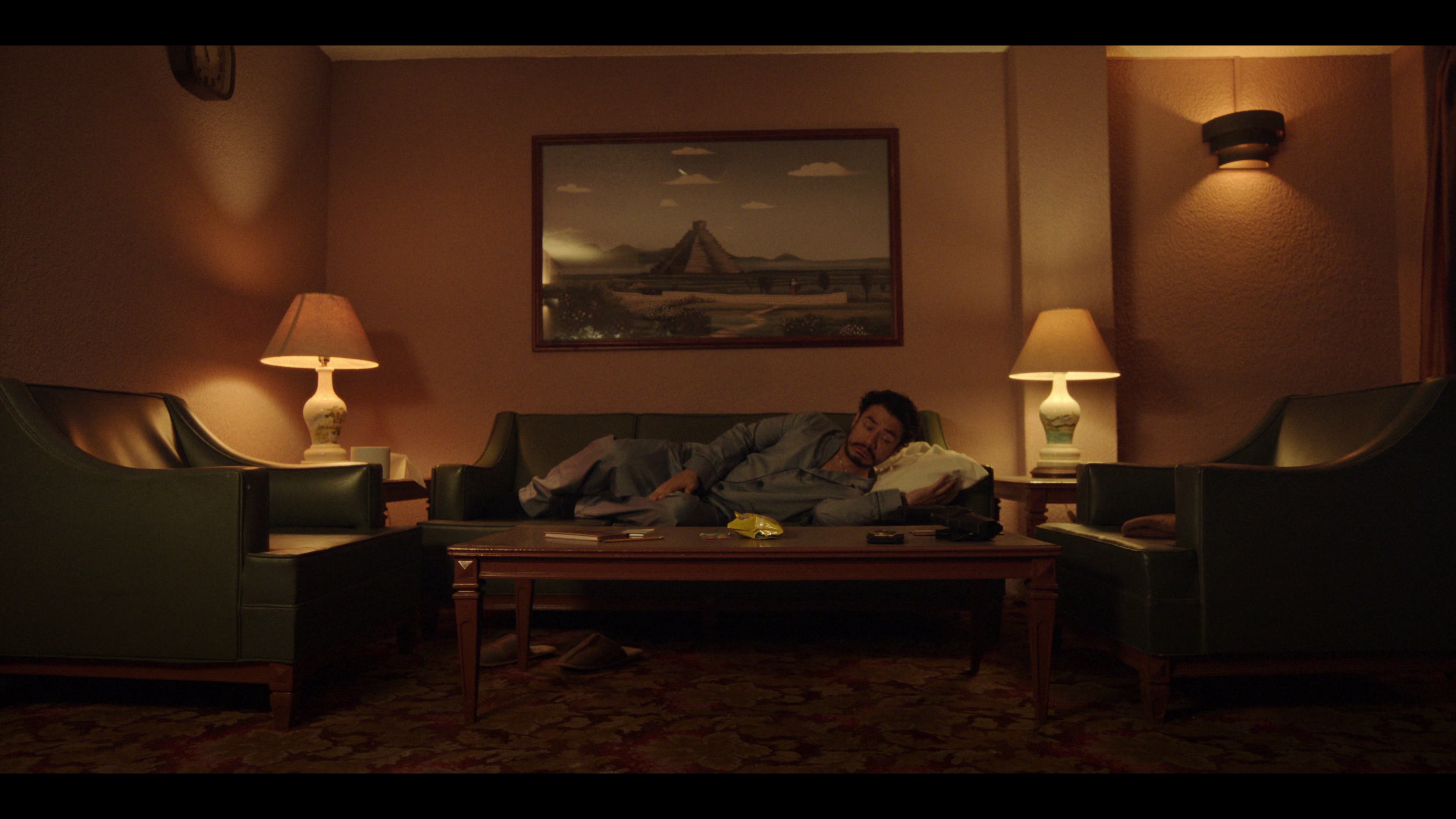 勇者时刻 [简繁英字幕].A.Time.for.Bravery.2025.2160p.NF.WEB-DL.DDP5.1.Atmos.H.265-PandaQT 10.06GB-3.png