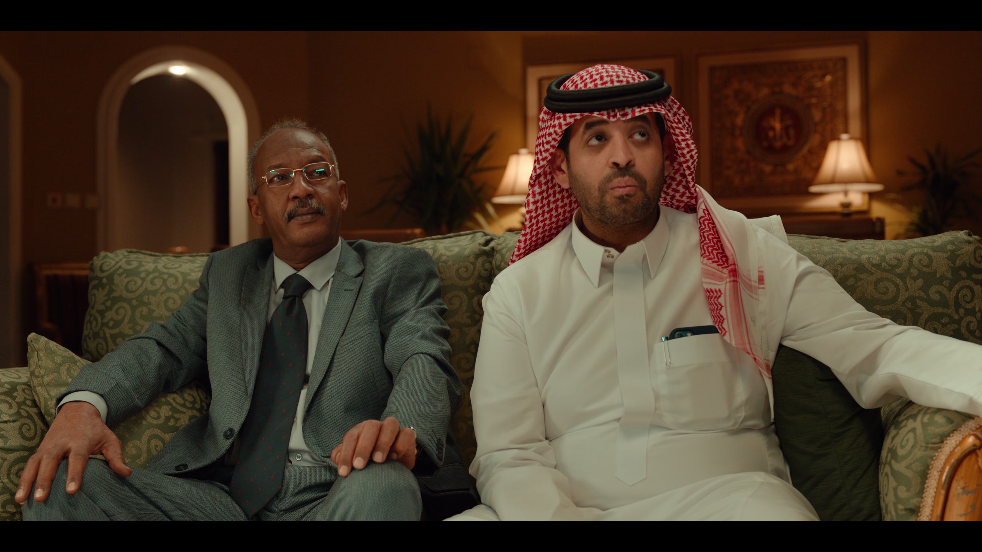 乌龙绑架党 [简繁英字幕].The.Fakenapping.2025.2160p.NF.WEB-DL.DDP5.1.H.265-PandaQT 7.99GB-6.png