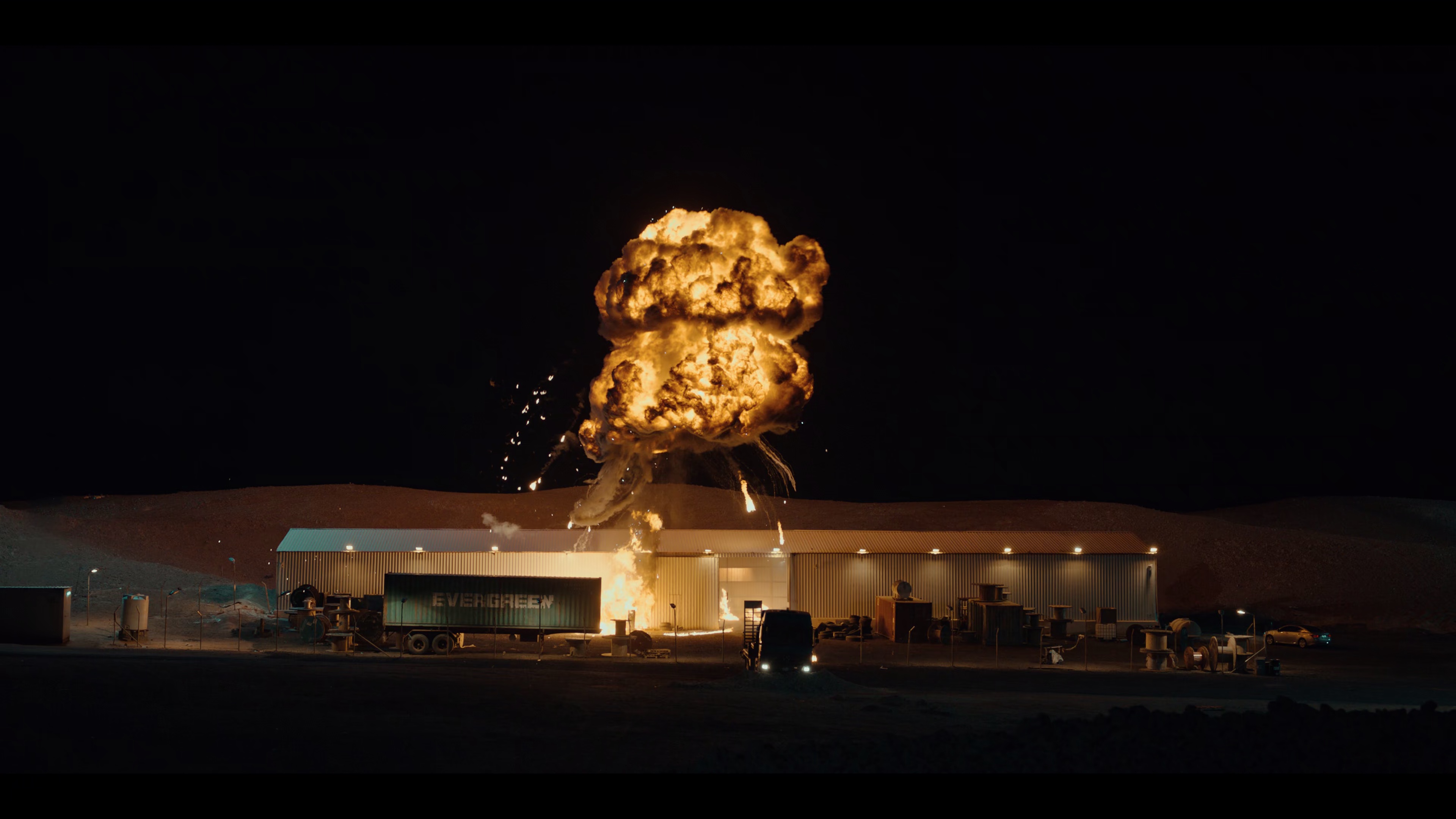 乌龙绑架党 [简繁英字幕].The.Fakenapping.2025.2160p.NF.WEB-DL.DDP5.1.H.265-PandaQT 7.99GB-7.png