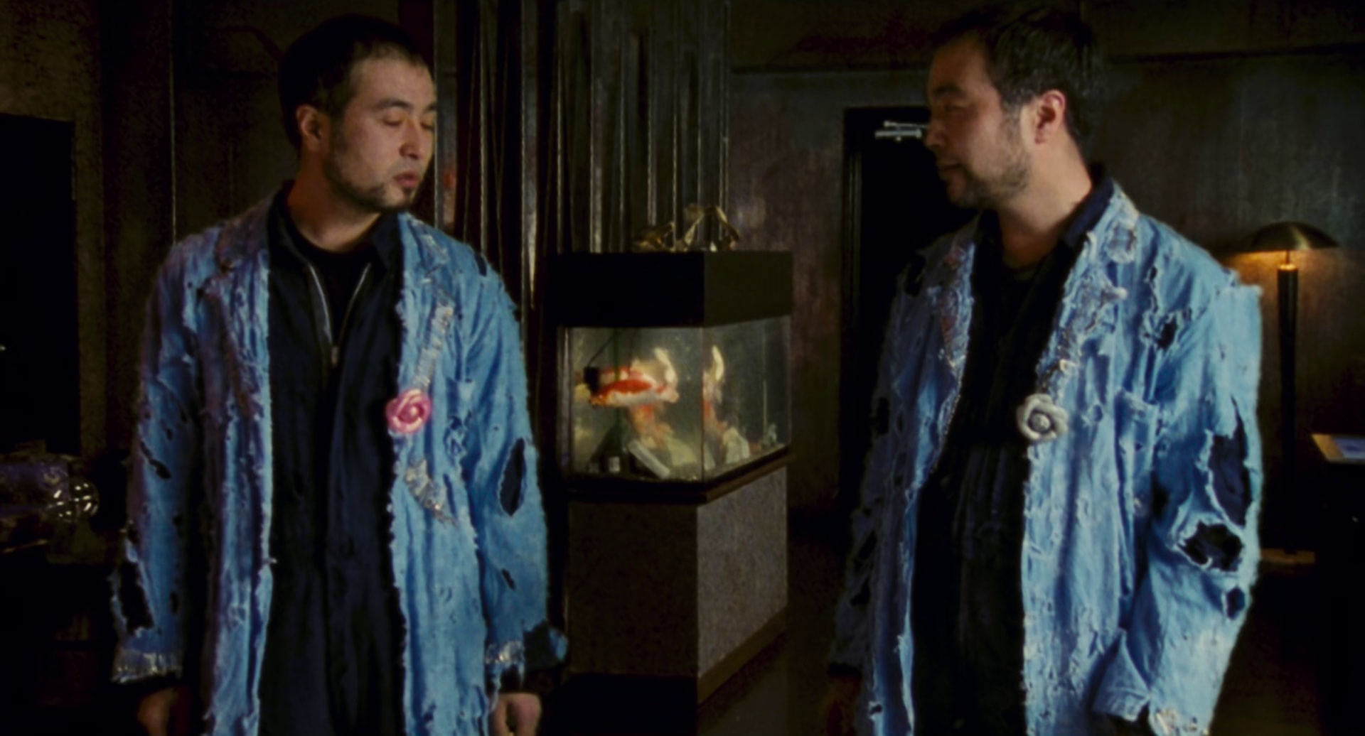 杀手阿一 [中文字幕].Ichi.the.Killer.2001.Bluray.1080p.DTS-HD.MA.5.1.x264-DreamHD 10.99GB-5.png