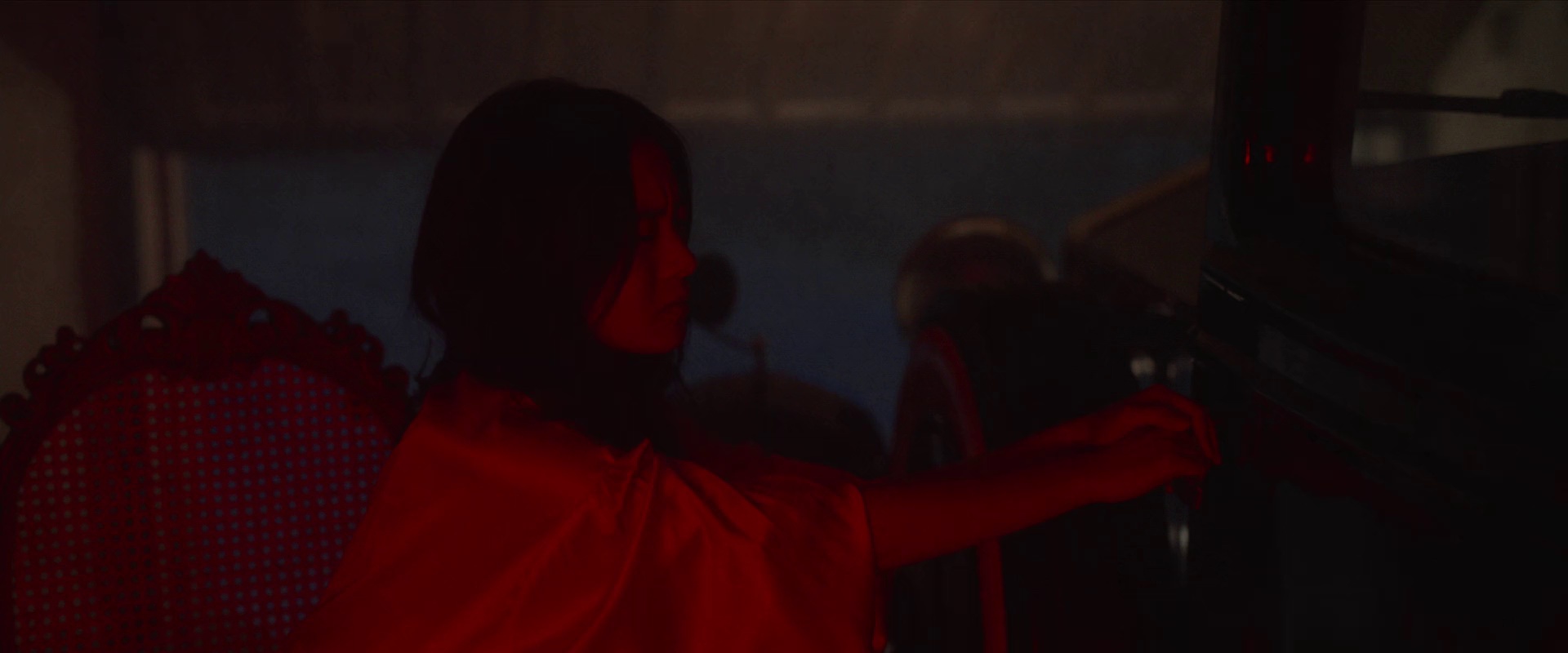 即兴谋杀 [国语配音/中文字幕].Her.Turn.2025.1080p.WEB-DL.H264.AAC-PandaQT 1.29GB-5.png