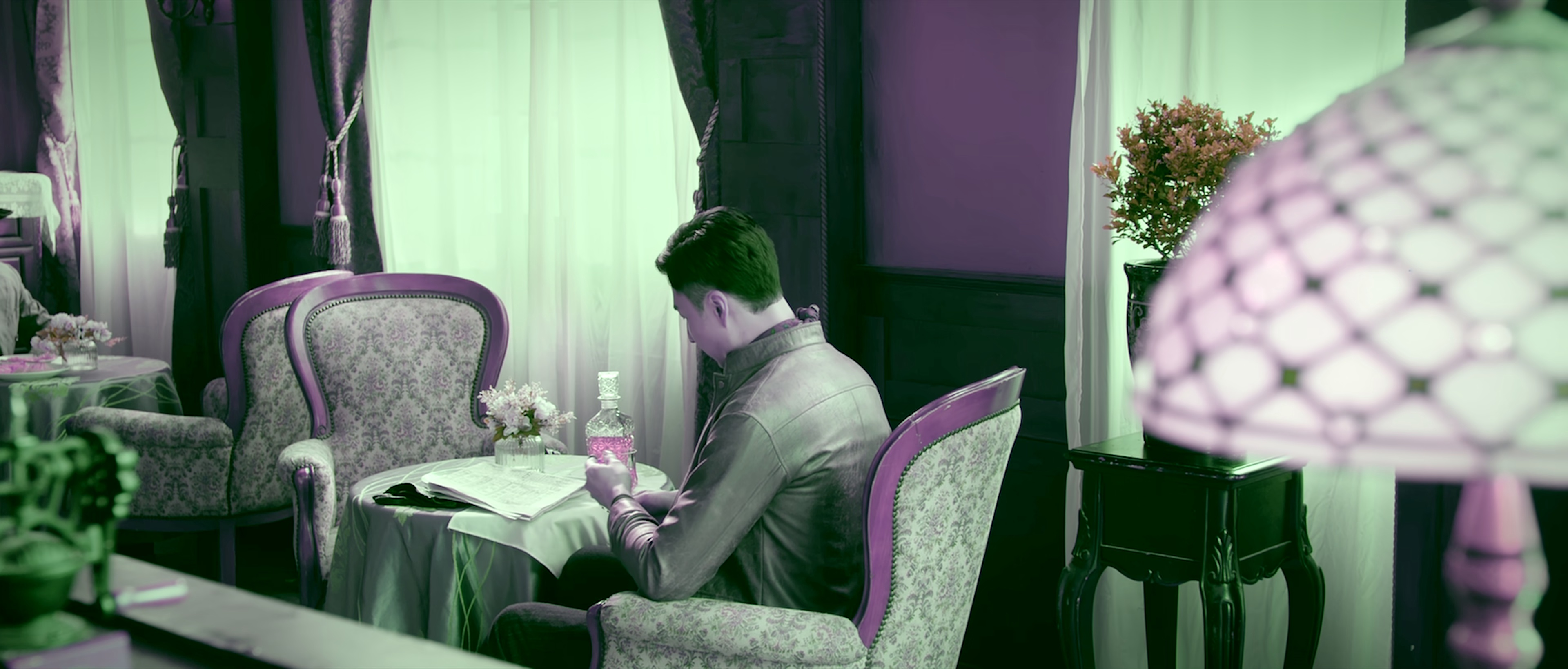 夺命狂花 [杜比视界版本][国语配音/中文字幕].Lethal.Crazy.Flower.2023.2160p.WEB-DL.H265.DV.DDP2.0-QuickIO 3.85GB-3.png