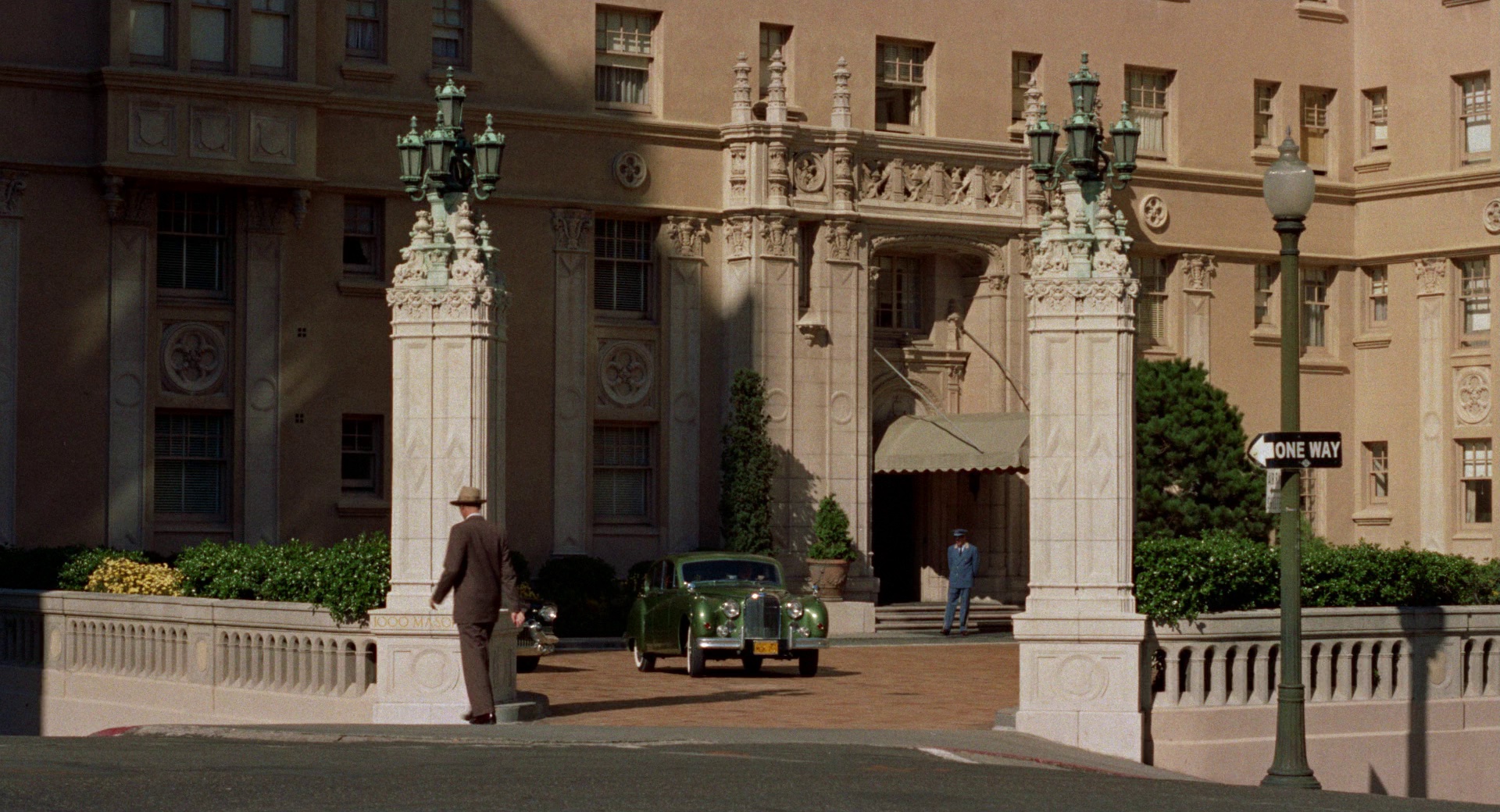 迷魂记 [无字片源].Vertigo.1958.1080p.BluRay.x264.DTS-CTRLHD 16.01GB-2.png