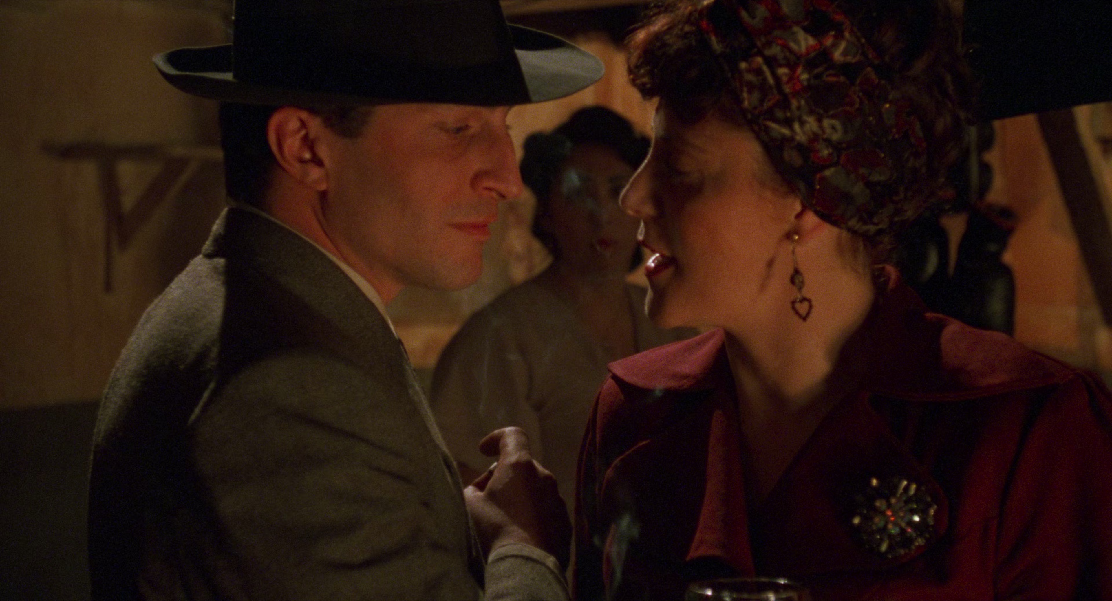 深深的腥红 [简繁英字幕].Deep.Crimson.1996.2160p.UHD.BluRay.x265.10bit.DTS-HD.MA2.0-ParkHD 24.50GB-3.png