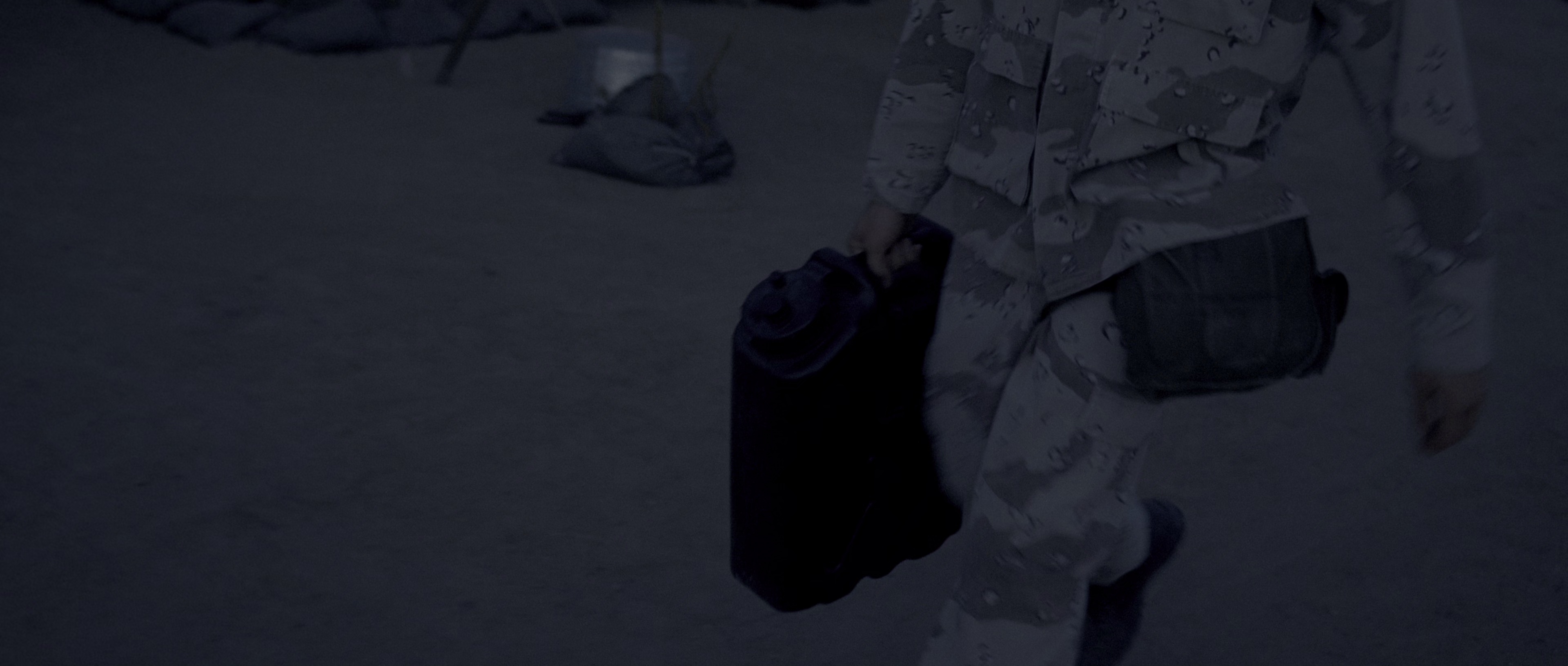 锅盖头 [HDR/杜比视界双版本][国英多音轨/中文字幕].2005.2160p.UHD.BluRay.DV.x265.10bit.TrueHD.7.1.Atmos-ParkHD 23.93GB-4.png