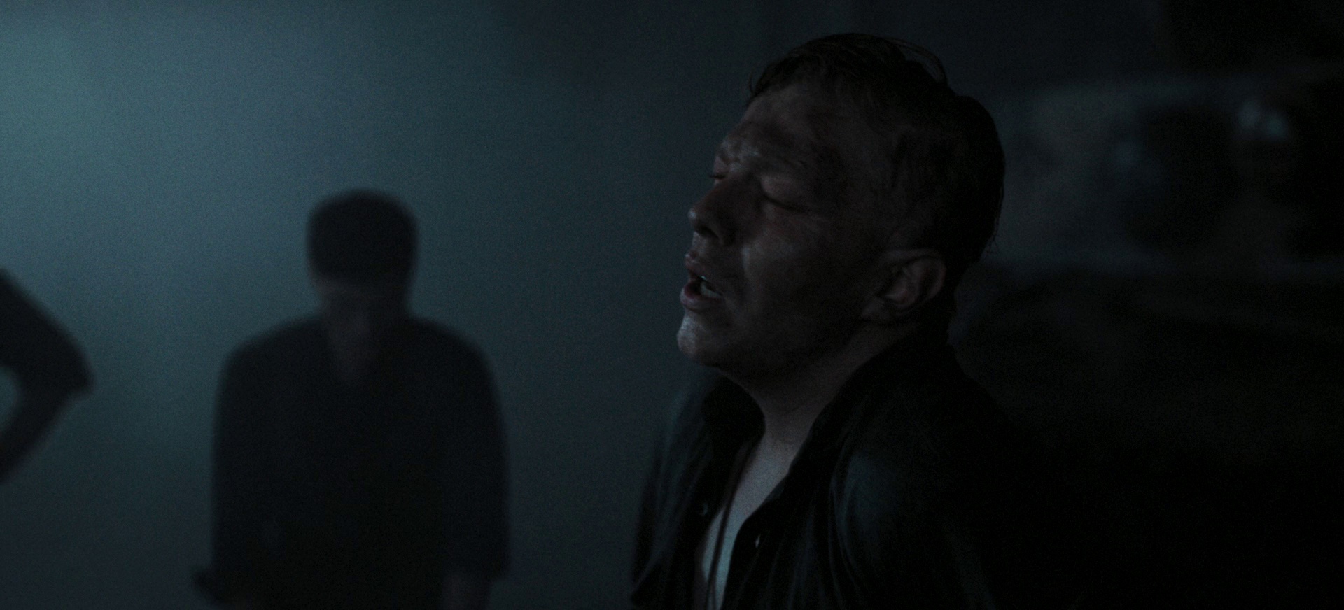 猛虎末路 [简繁英字幕].The.Tank.2025.2160p.AMZN.WEB-DL.HDR.H.265.DDP5.1-QuickIO 12.63GB-4.png