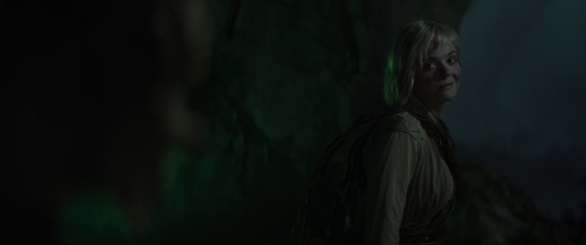 铁血战士：杀戮之地 [简繁英字幕].Predator.Badlands.2025.REPACK.2160p.iTunes.WEB-DL.DDP.7.1.Atmos.H.265-DreamHD 9.92GB-3.png