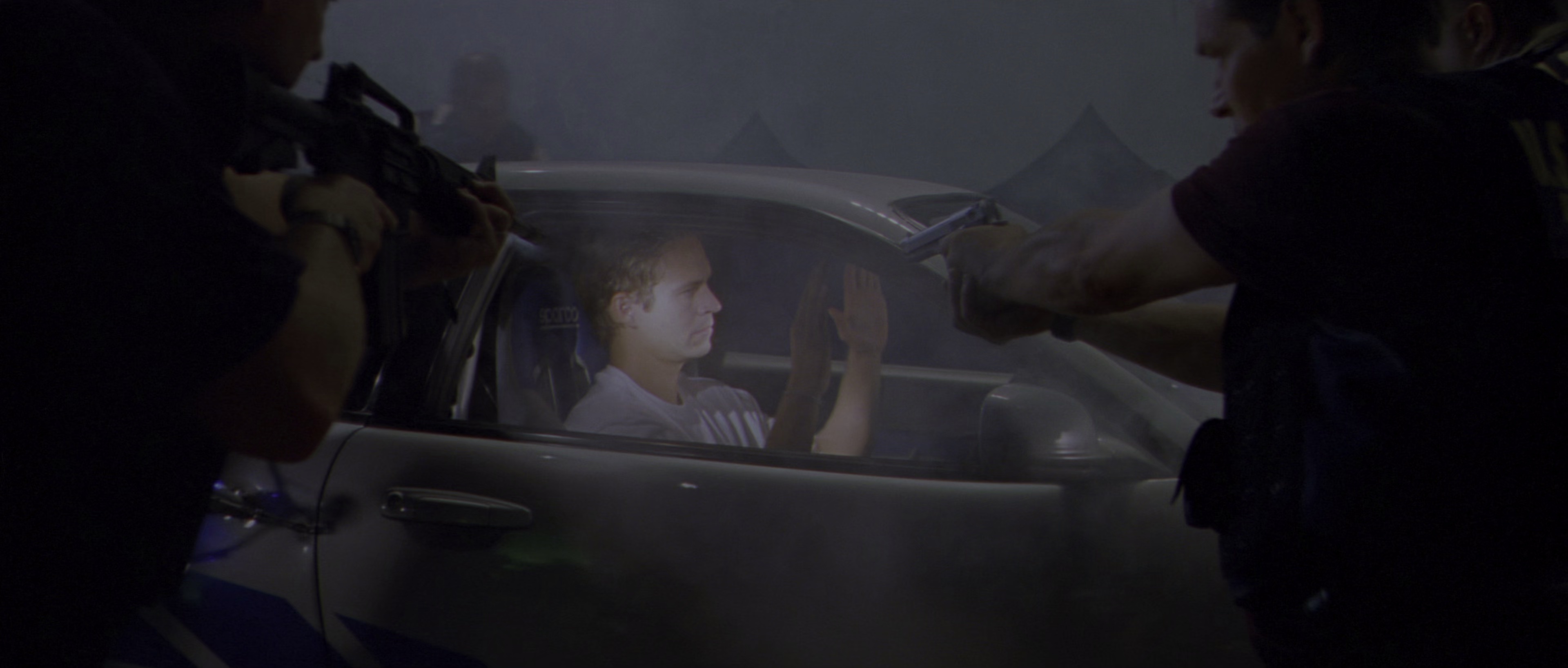 速度与激情2 [国英多音轨/简繁英字幕].2.Fast.2.Furious.2003.2160p.UHD.BluRay.HDR.x265.10bit.DTS-X.7.1-ParkHD 27.03GB-2.png