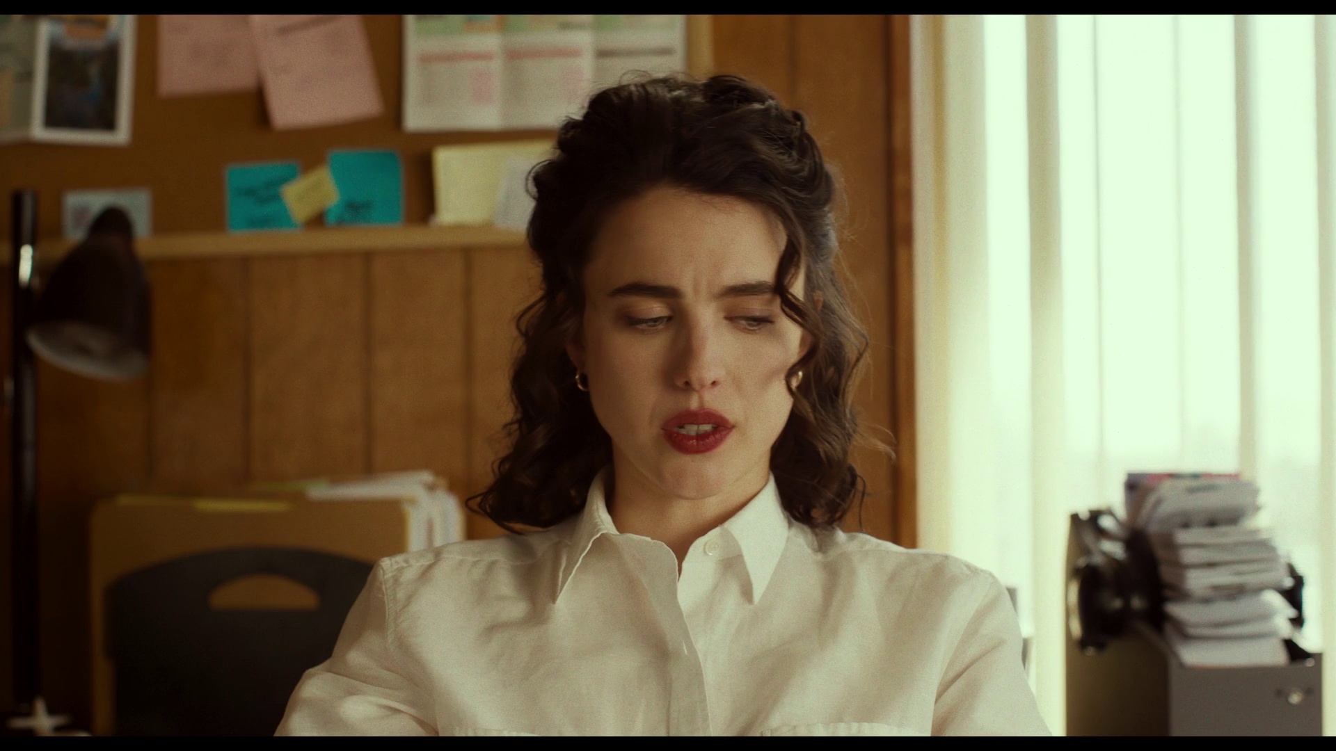 亲爱的，别！ [简繁英字幕].Honey.Dont.2025.1080p.Peacock.WEB-DL.DDP.5.1.H.264-DreamHD 5.13GB-6.png