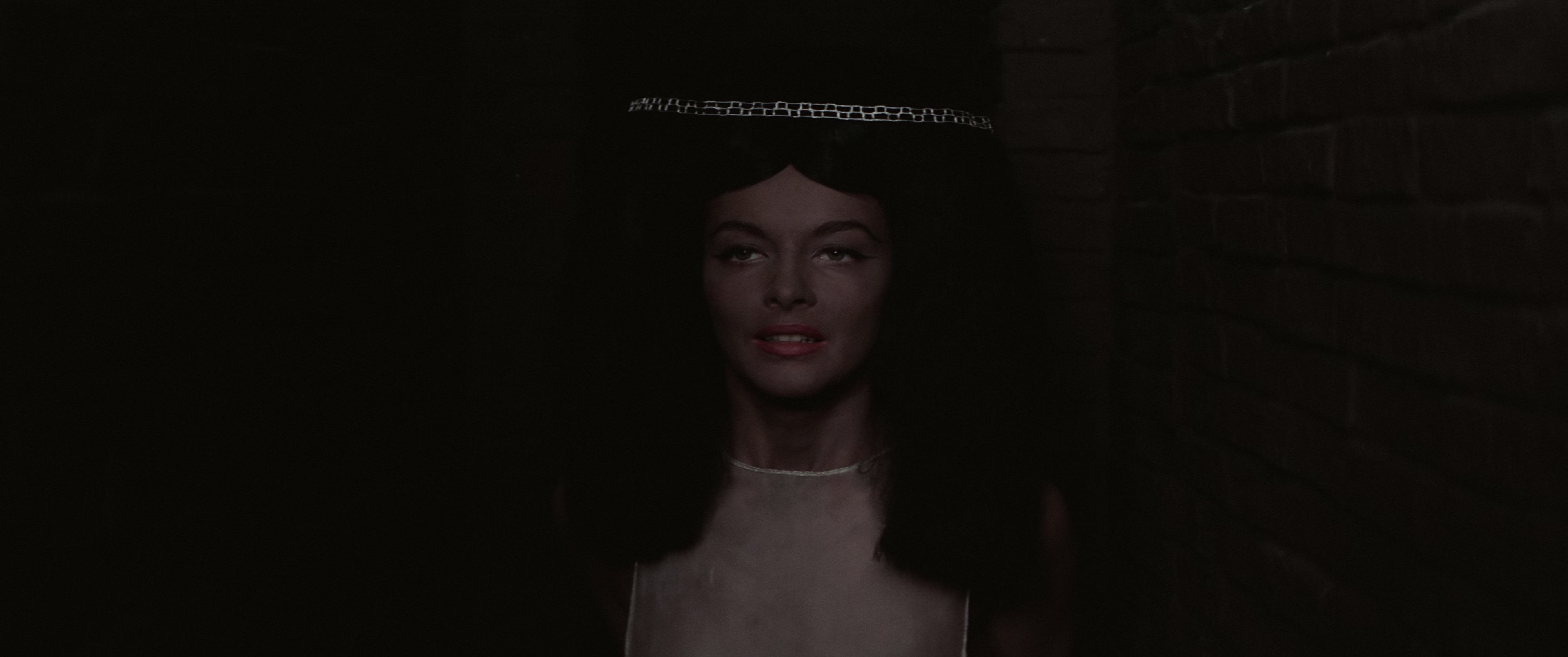 法老 [中文字幕].Pharaoh.1966.2160p.UHD.BluRay.x265.10bit.DTS-HD.MA.5.1-ParkHD 28.37GB-4.png