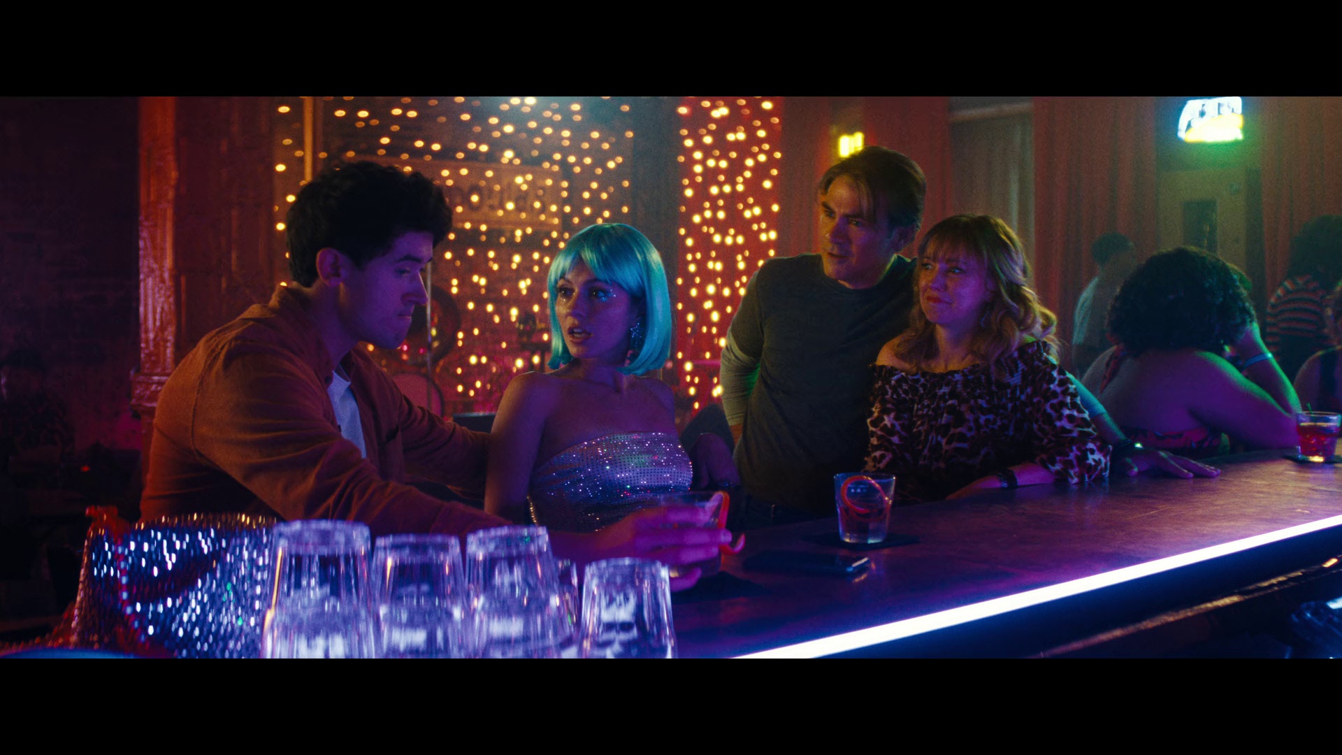 盛夏假期遇见爱 [简繁英字幕].People.We.Meet.on.Vacation.2026.1080p.NF.WEB-DL.DDP5.1.Atmos.H264-PandaQT 5.95GB-4.png