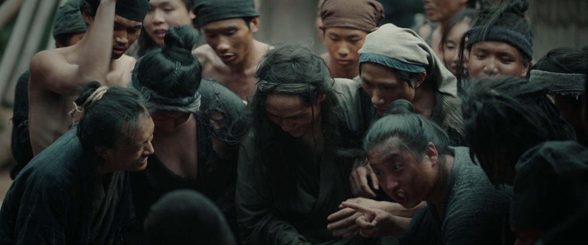 手遮天 [国语配音/中文字幕].The.Butcher's.Blade.2026.2160p.WEB-DL.H265.DDP5.1-PandaQT 1.88GB-6.png