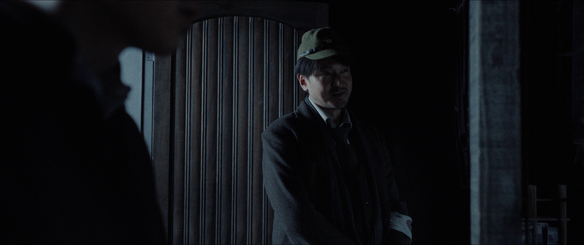 南京照相馆 [国语配音/中文字幕].Dead.to.Rights.2025.1080p.BluRay.x264.TrueHD.7.1-ParkHD 14.08GB-2.png