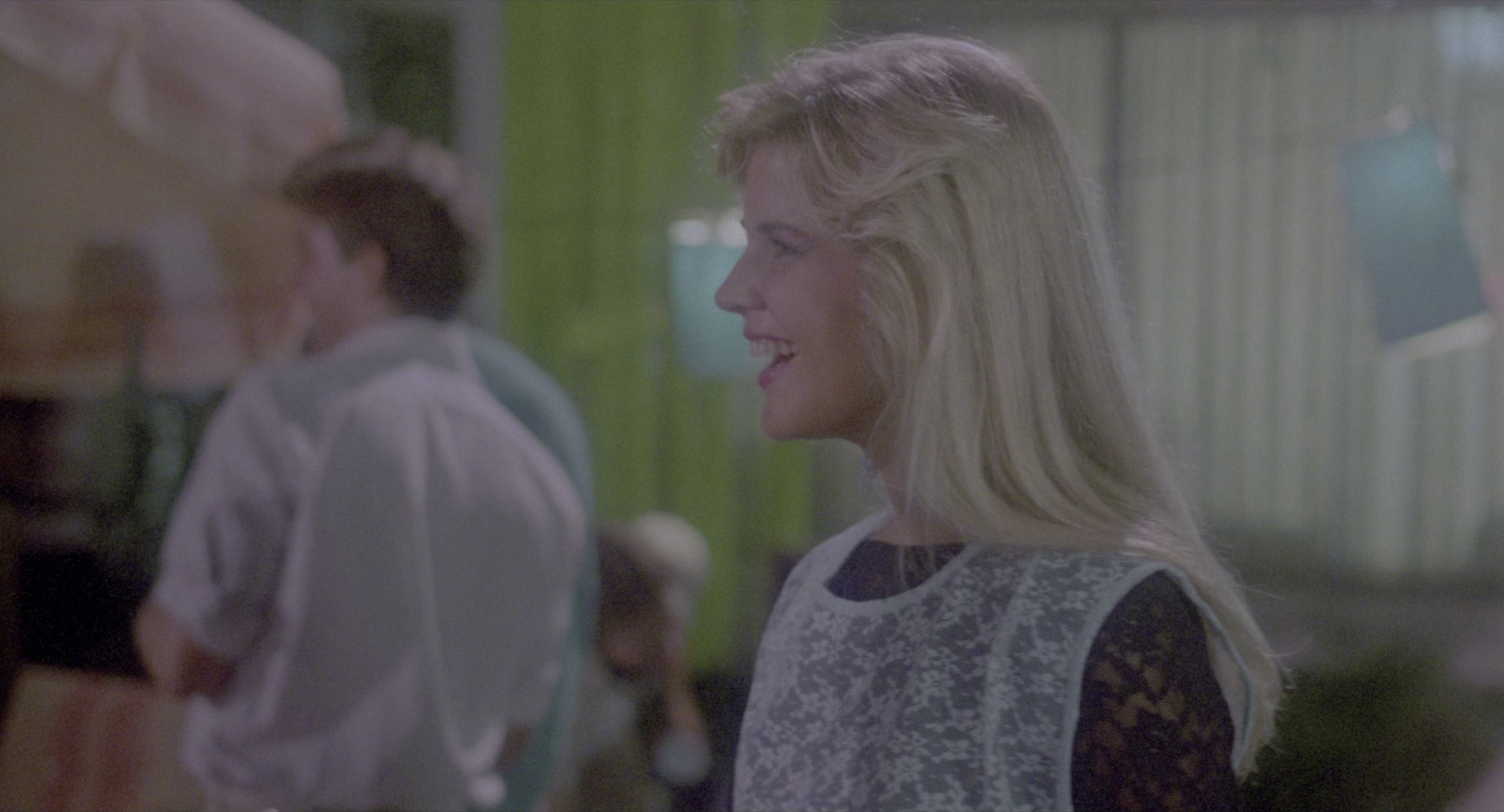 邻家男孩 [简繁英字幕].The.Boys.Next.Door.1985.2160p.UHD.BluRay.HDR.x265.10bit.DTS-HD.MA.5.1-ParkHD 18.63GB-2.png