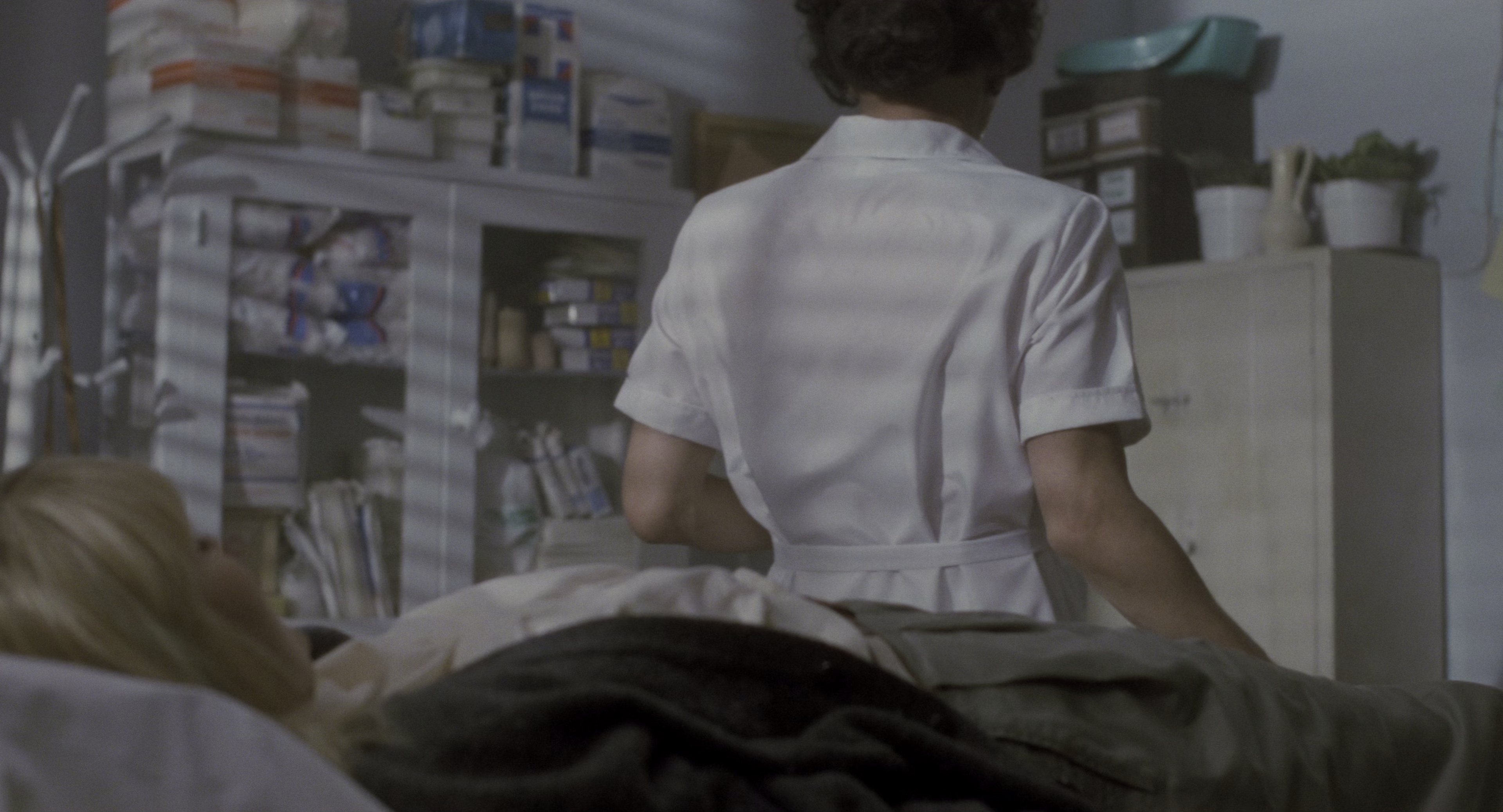 猛鬼街4：梦幻主宰 [简繁英字幕].1988.2160p.UHD.BluRay.HDR.x265.10bit.TrueHD.7.1-ParkHD 17.62GB-3.png