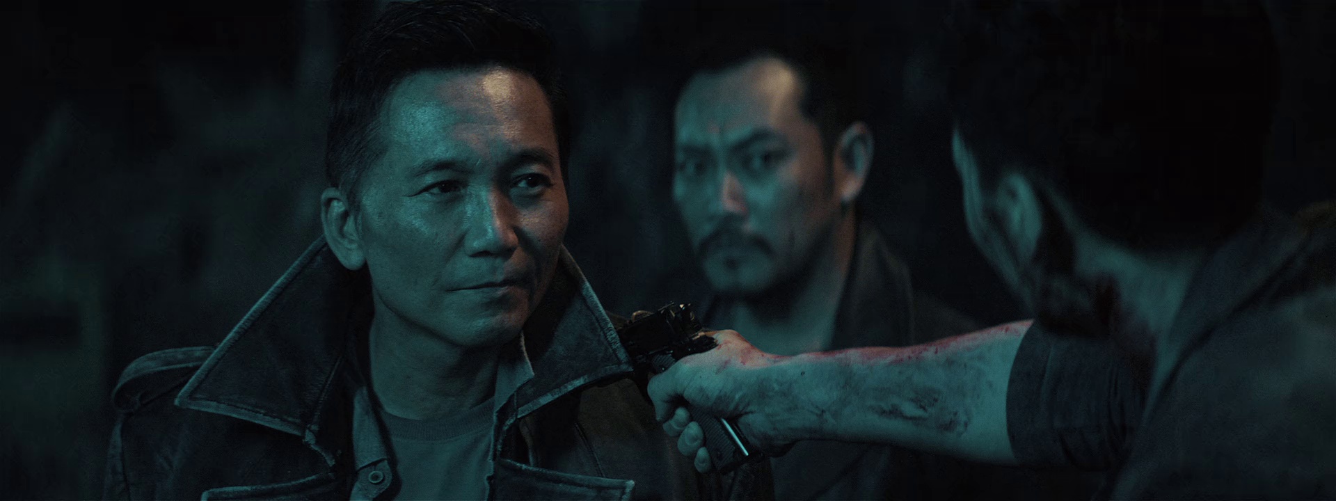 猎战狂徒 [国语配音/中文字幕].Fist.To.Fist.2026.1080p.WEB-DL.H264.AAC-QuickIO 1.34GB-4.png