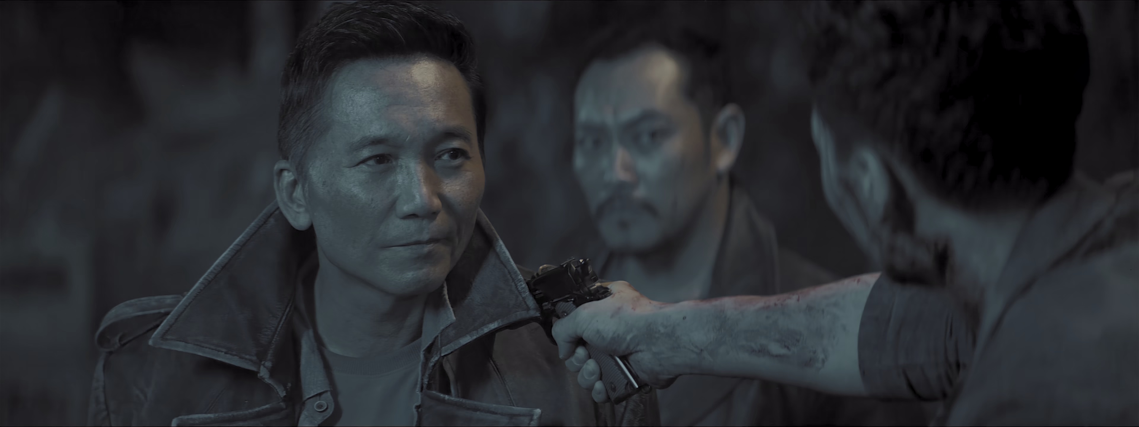 猎战狂徒 [国语配音/中文字幕].Fist.To.Fist.2026.2160p.WEB-DL.H265.HDR.DDP2.0-QuickIO 5.52GB-4.png