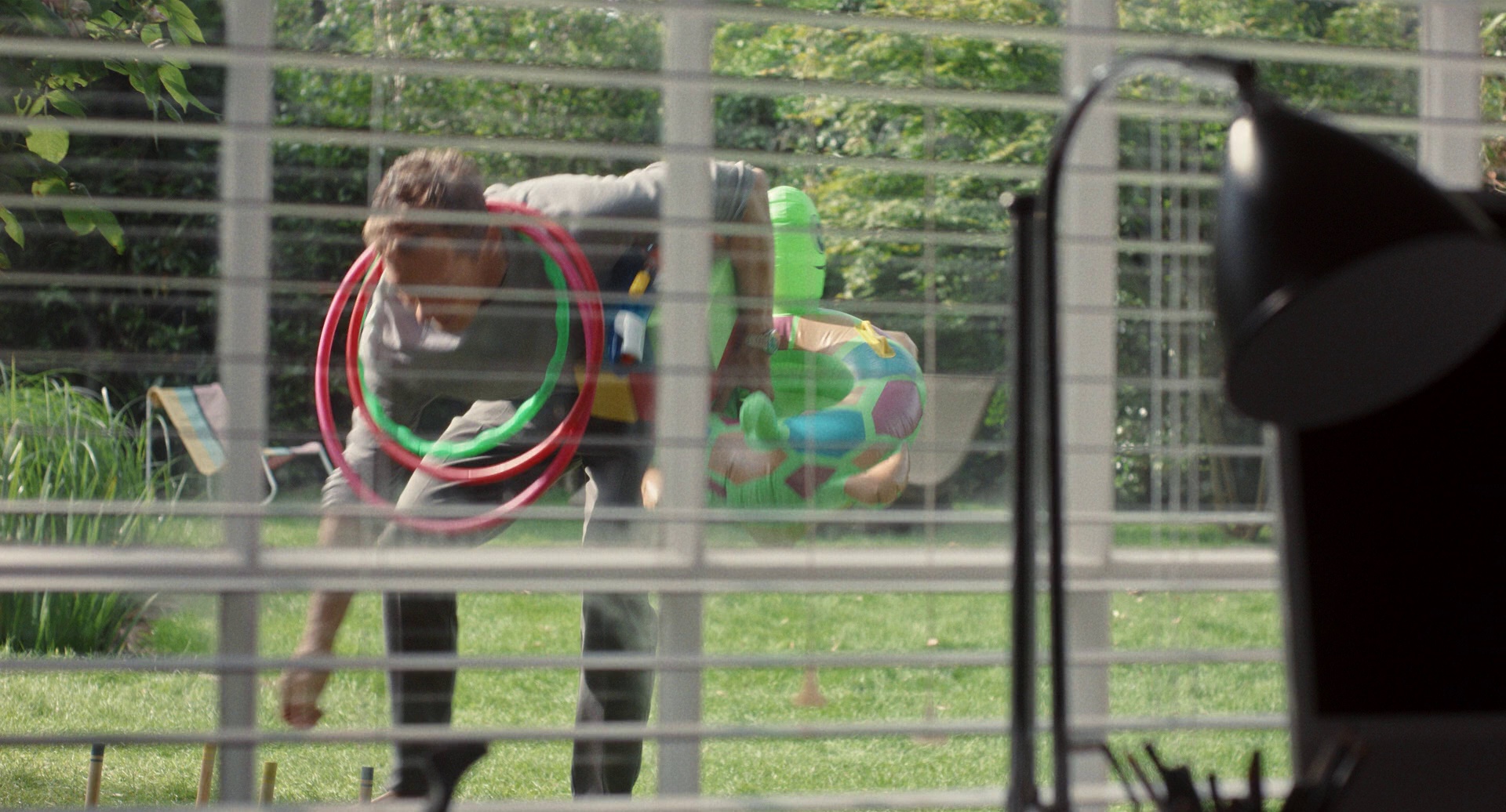 玫瑰 [简繁英字幕].The.Roses.2025.1080p.BluRay.x264.DTS-HD.MA.5.1-ParkHD 10.60GB-3.png