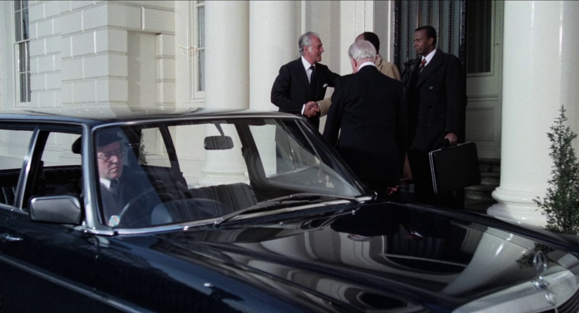 野鹅敢死队 [简繁英字幕].The.Wild.Geese.1978.Bluray.1080p.DTS-HDMA2.0.x265.10bit-DreamHD 9.15GB-5.png