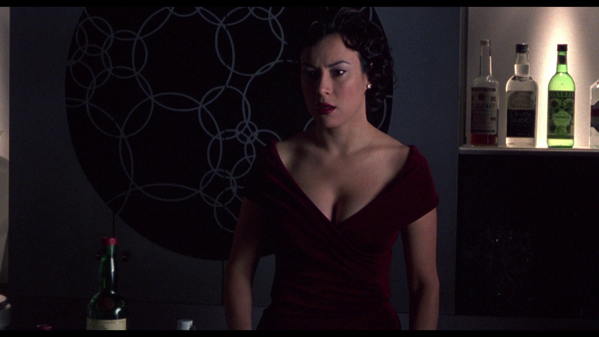 惊世狂花 [国英多音轨/简繁英字幕].Bound.1996.REPACK.Arrow.BluRay.1080p.REMUX.AVC.DTS-HDMA5.1-DreamHD 29.58GB-5.png