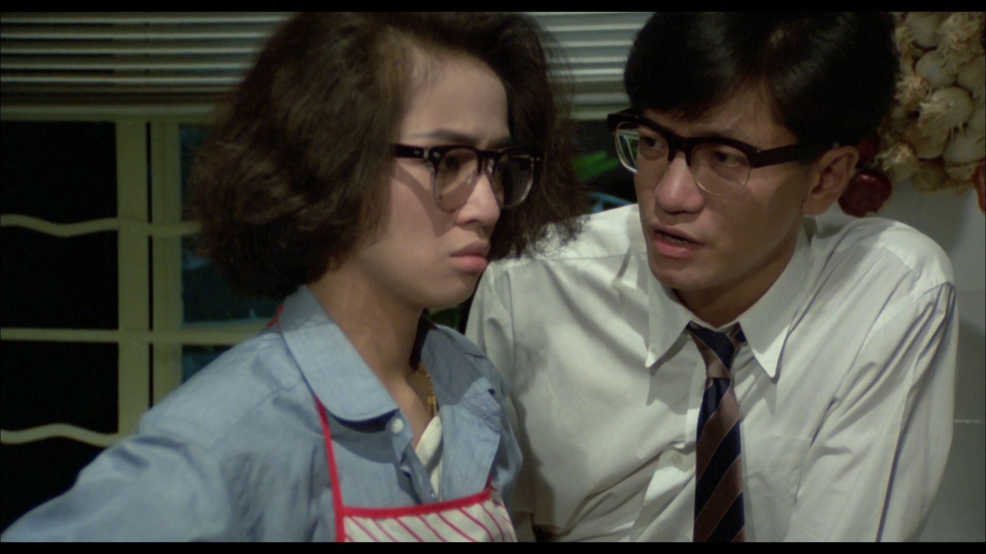 一屋两妻 [国语音轨/简繁英字幕].Happy.Bigamist.1987.1080p.BluRay.REMUX.AVC.TrueHD.5.1-DreamHD 17.55GB-3.png