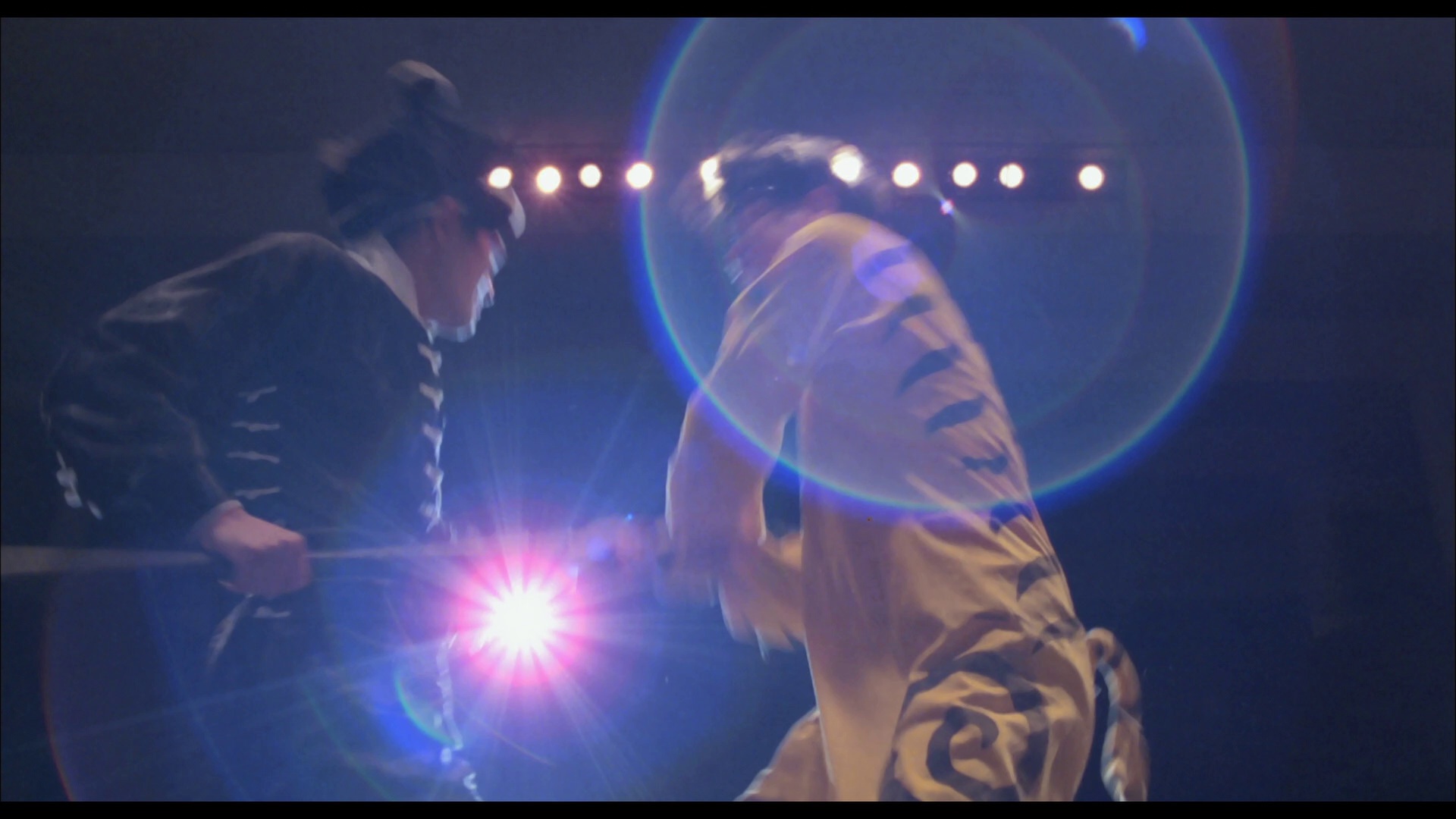 一屋两妻 [国语音轨/简繁英字幕].Happy.Bigamist.1987.1080p.BluRay.REMUX.AVC.TrueHD.5.1-DreamHD 17.55GB-7.png