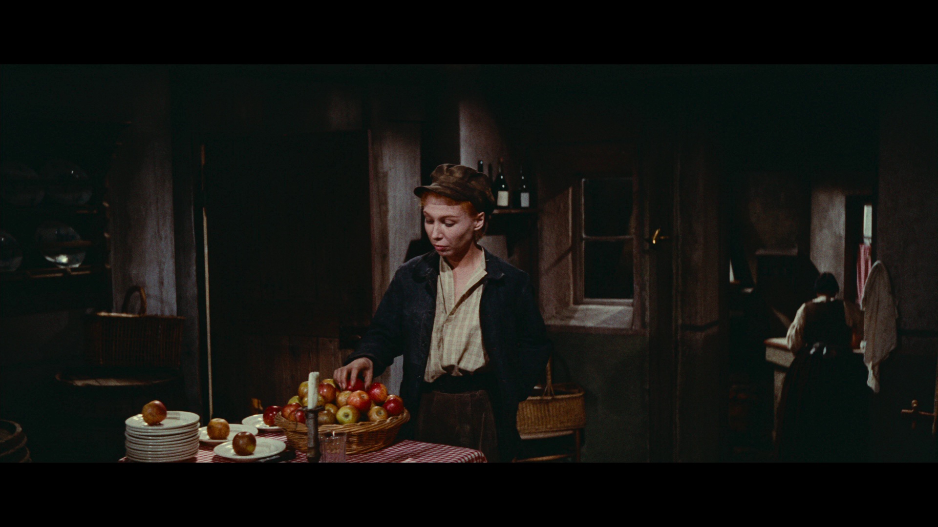 悲惨世界 [共2部合集][国语音轨/简繁英字幕].Les.Miserables.1958.1080p.BluRay.REMUX.AVC.DTS-HD.MA.2.0-DreamHD 47.99GB-3.png