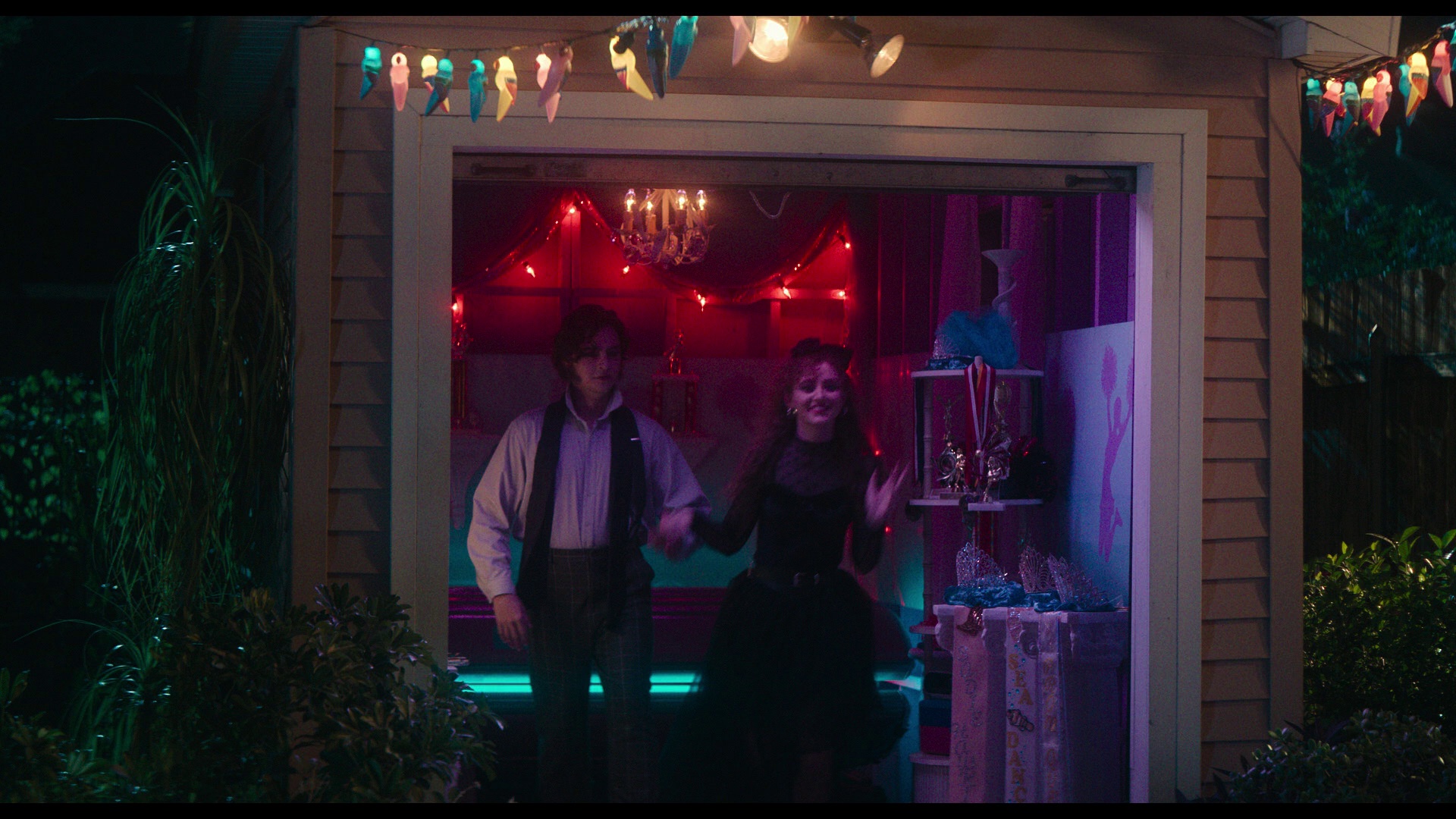 丽莎·弗兰肯斯坦 [简繁英字幕].Lisa.Frankenstein.2024.1080p.BluRay.REMUX.AVC.DTS-HDMA5.1-DreamHD 27.29GB-7.png