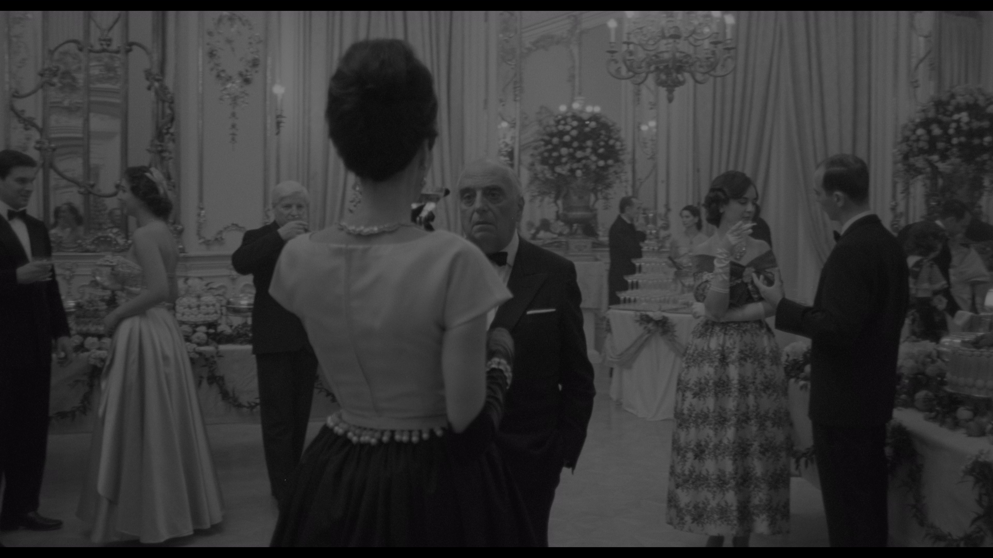 玛丽亚·卡拉斯 [简繁英字幕].Maria.2024.1080p.Bluray.REMUX.AVC.DTS-HDMA5.1-DreamHD 35.52GB-3.png