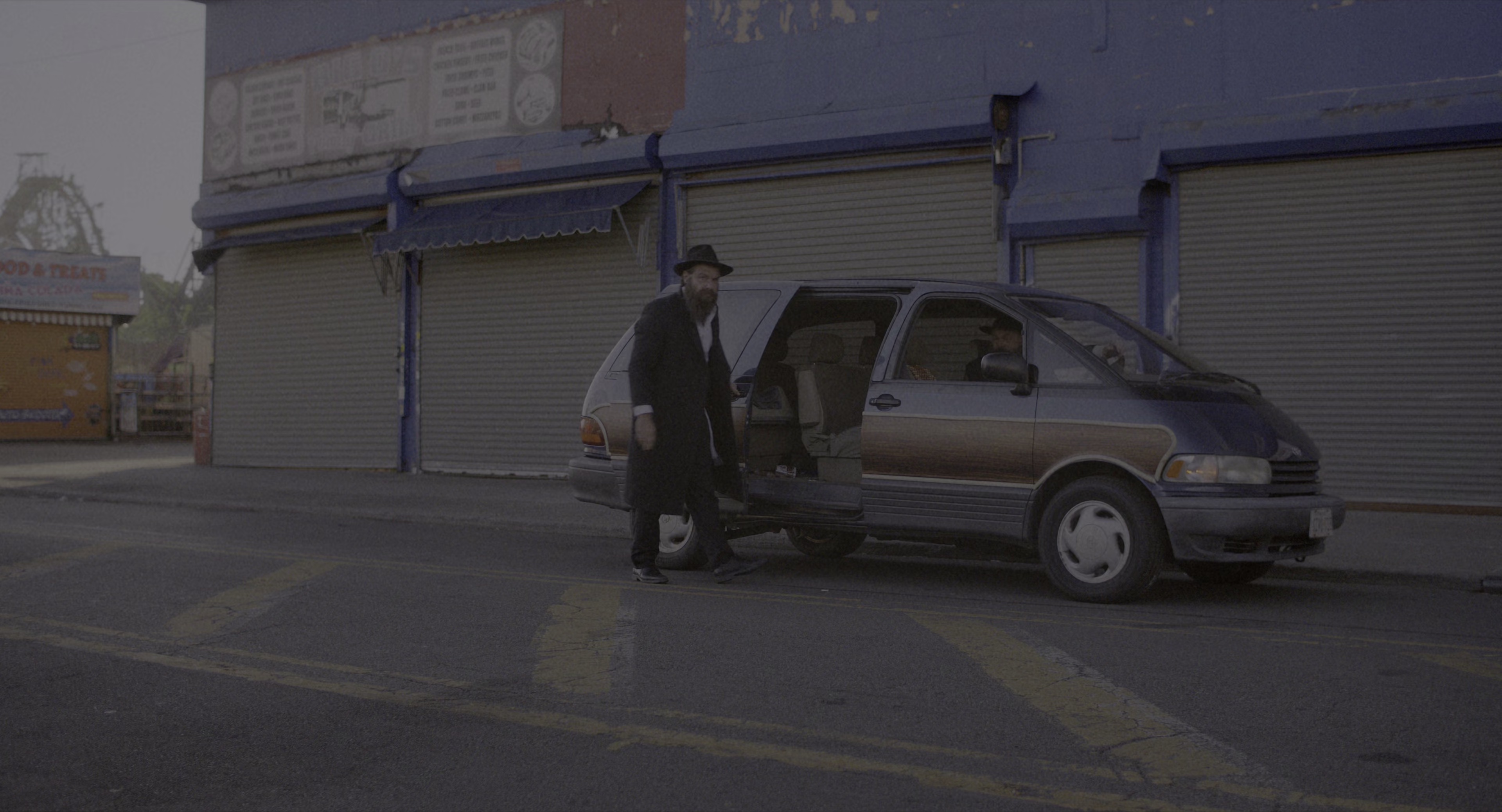 偷天盗日 [HDR/杜比视界双版本][简繁英字幕].Caught.Stealing.2025.2160p.UHD.BluRay.DV.x265.10bit.TrueHD.7.1-ParkHD 21.14GB-6.png